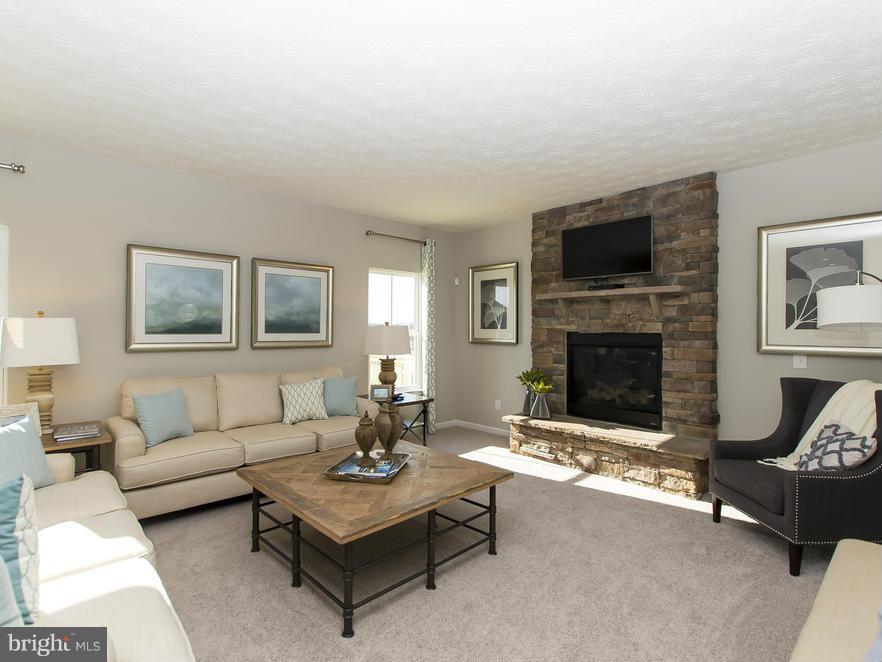 CROSSLAND FARMS - Residential