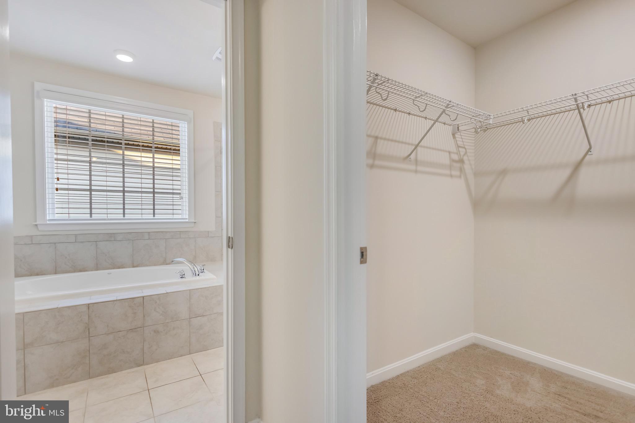 UPTON FARM - Residential