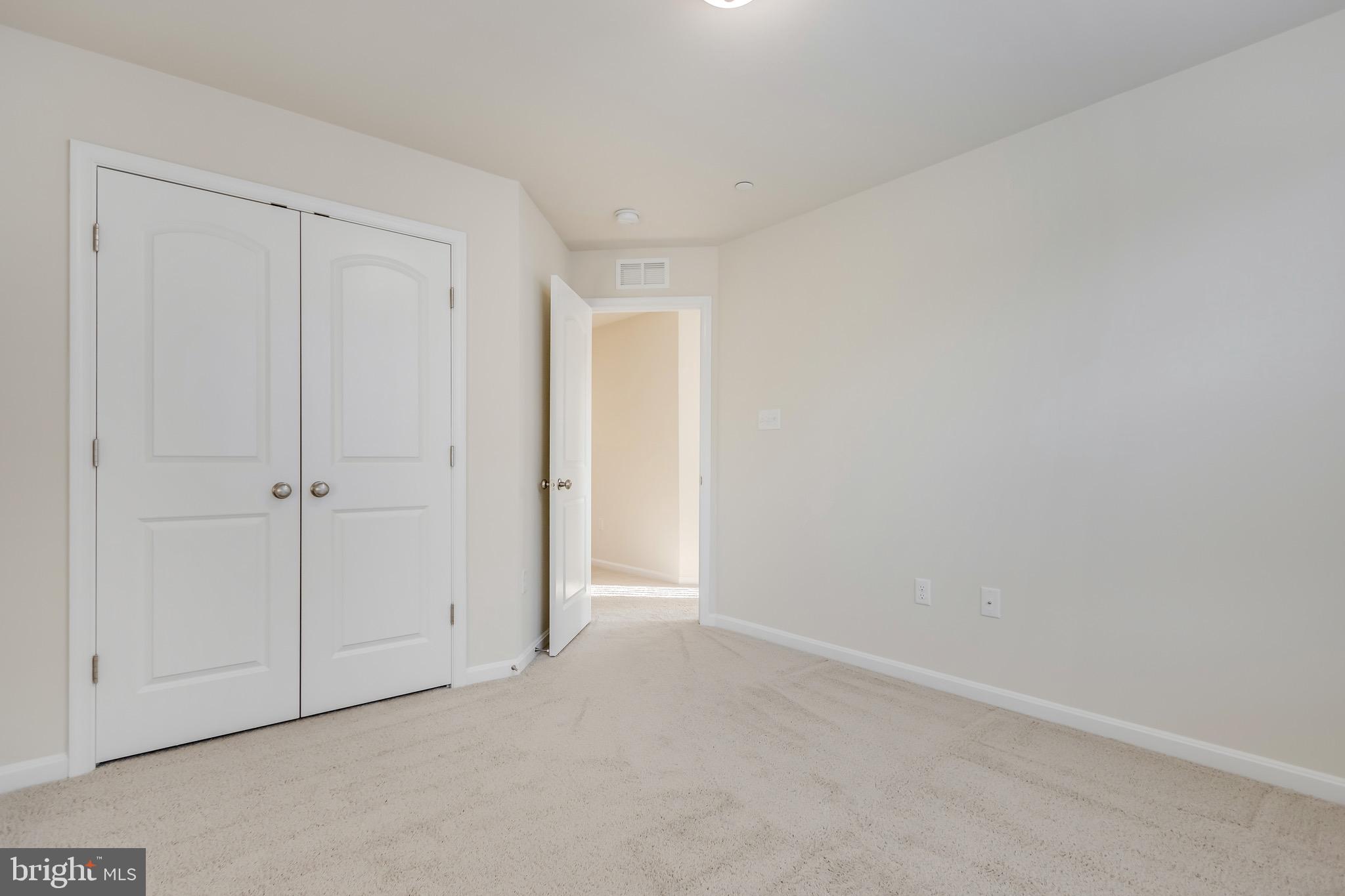 UPTON FARM - Residential