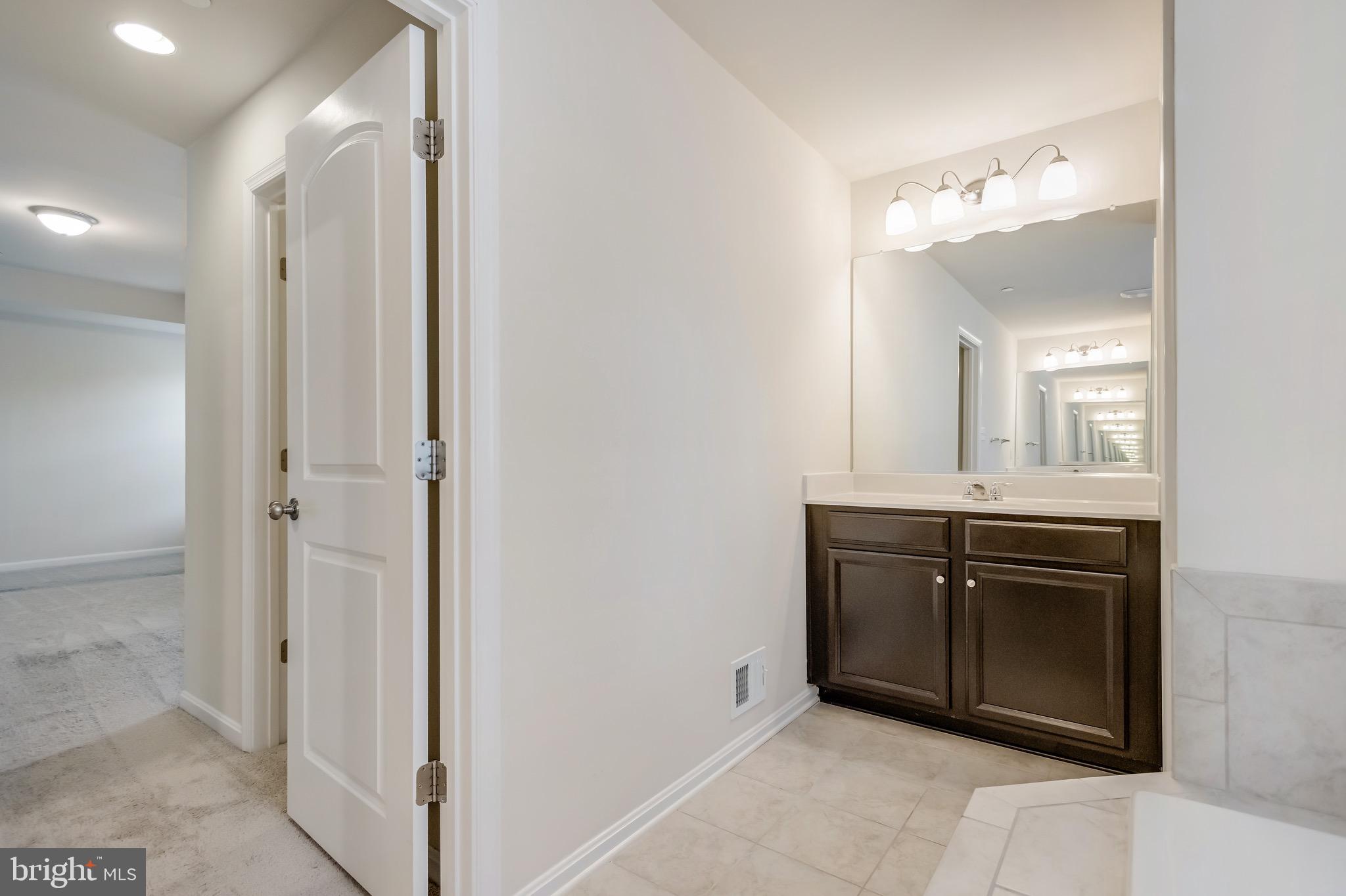 UPTON FARM - Residential