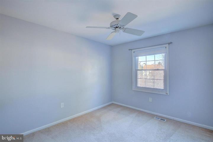 CROFTON MEWS CONDO - Residential Lease