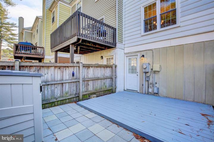 CROFTON MEWS CONDO - Residential Lease