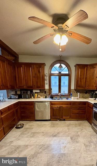 133-135 W MAIN STREET