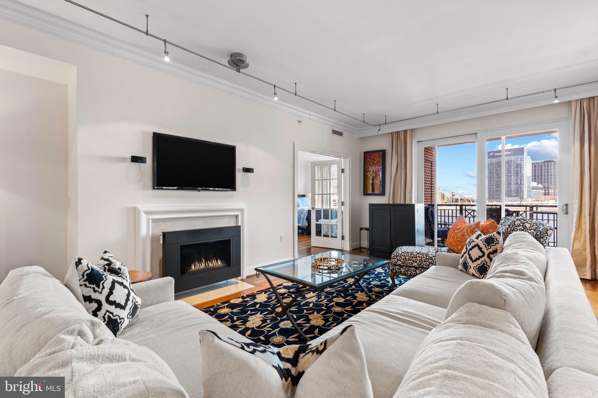 INNER HARBOR - Residential