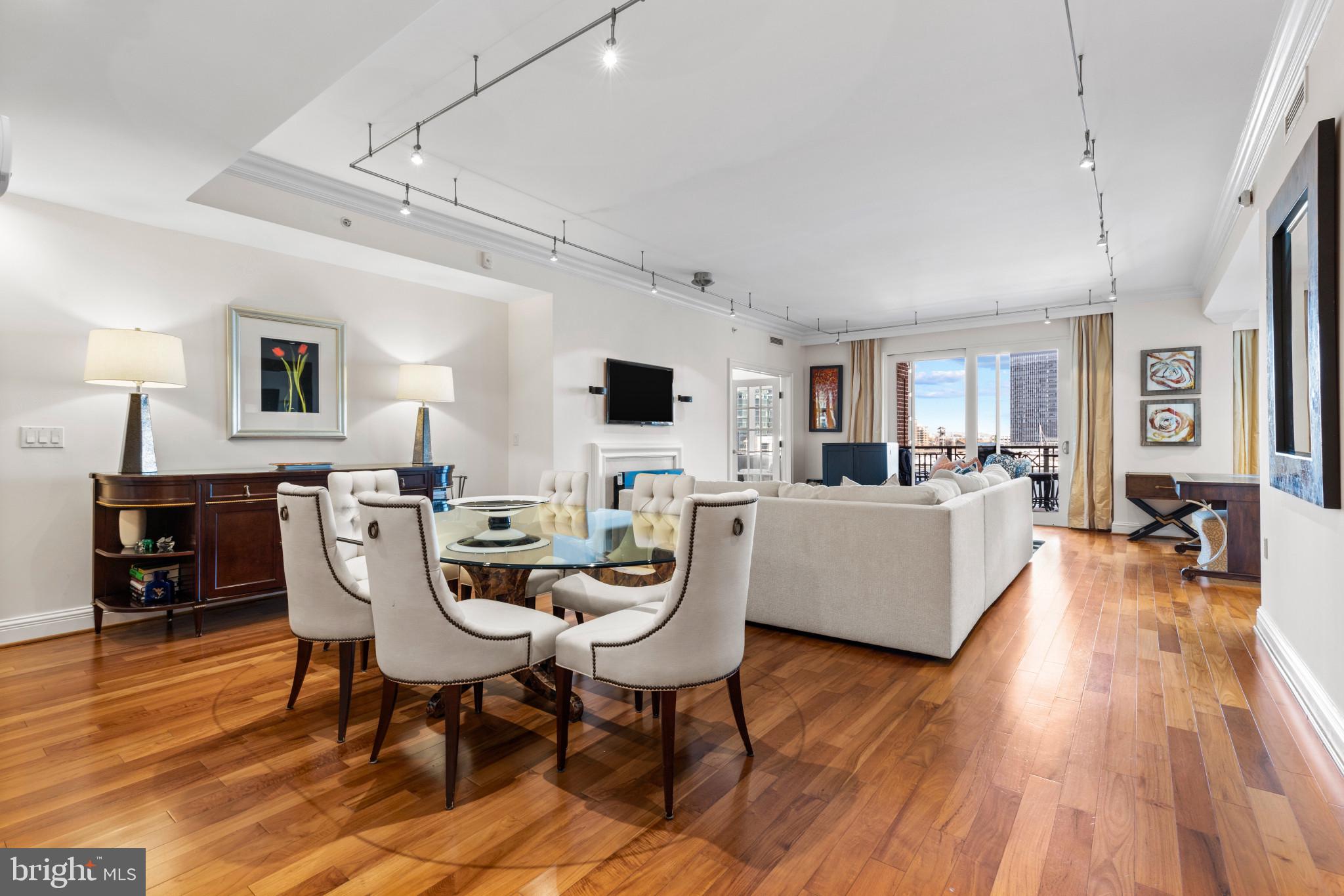 INNER HARBOR - Residential