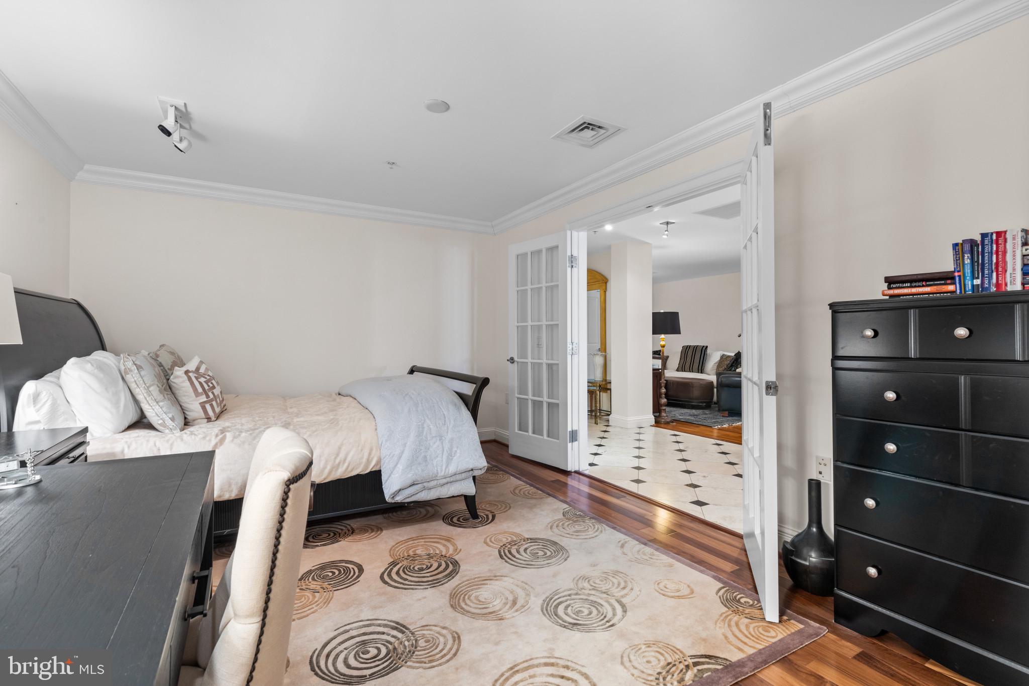 INNER HARBOR - Residential