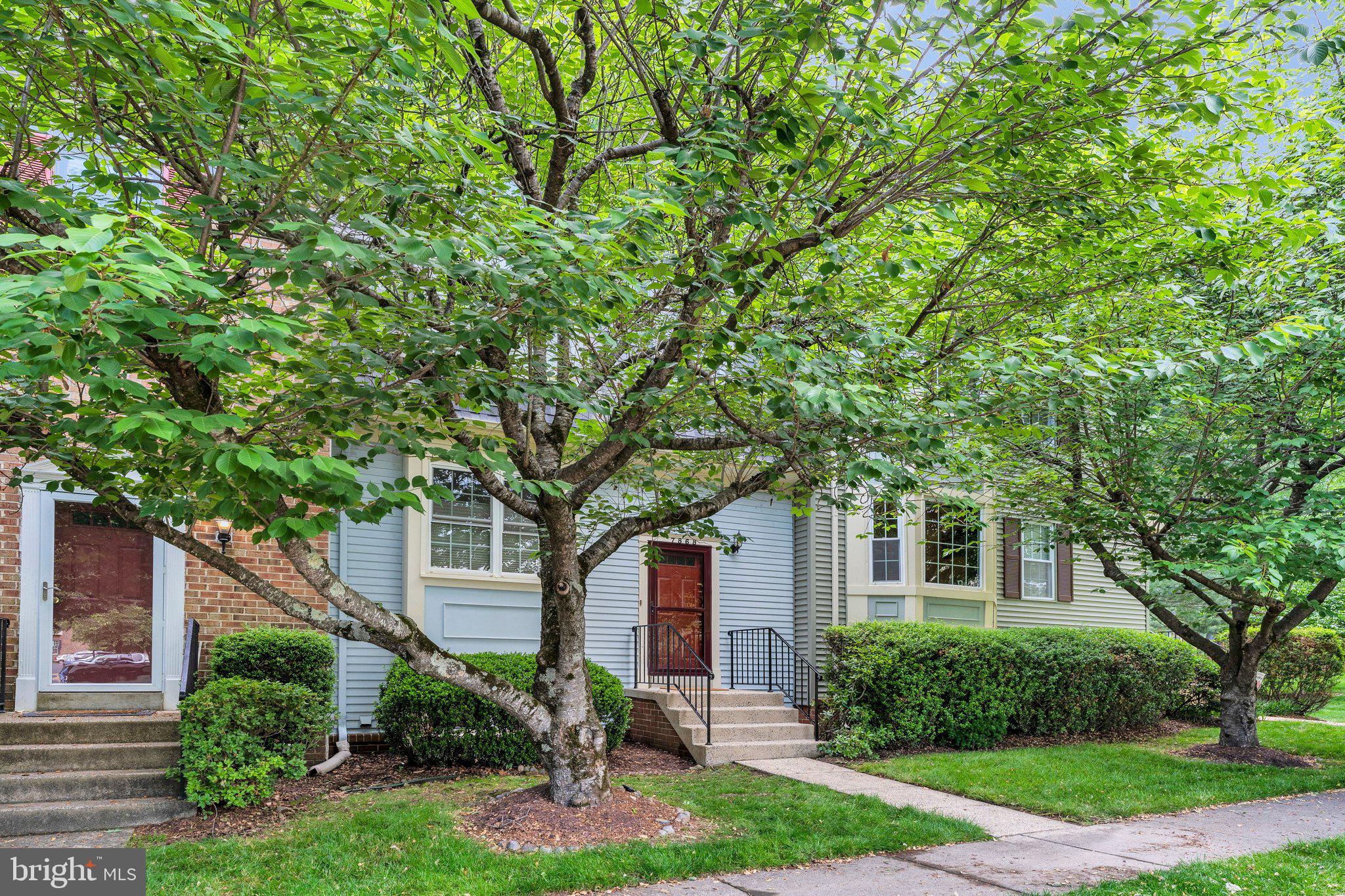 7868 NEWPORT GLEN PASS