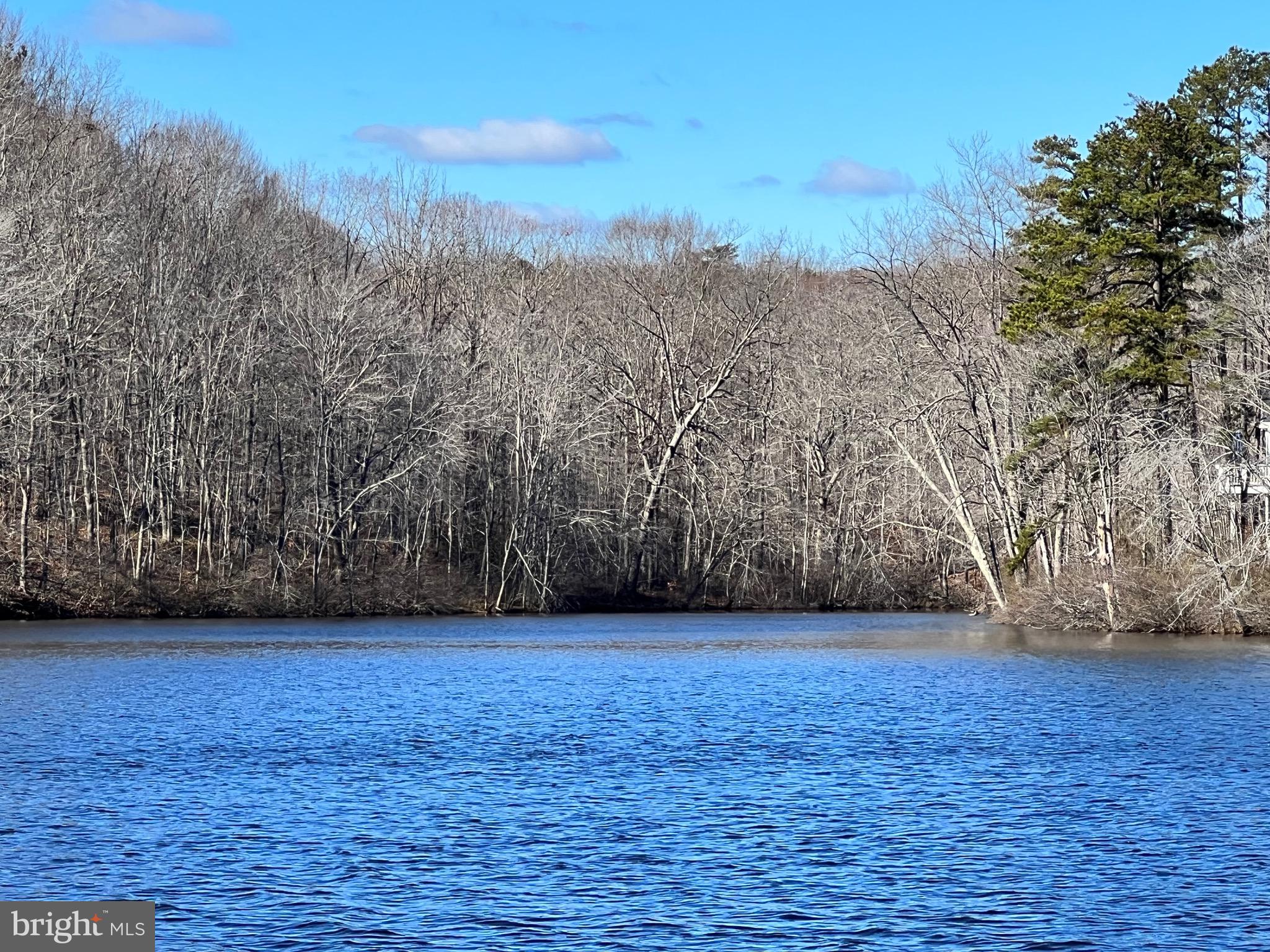SHENANDOAH CROSSING COUNTRY CLUB - Land