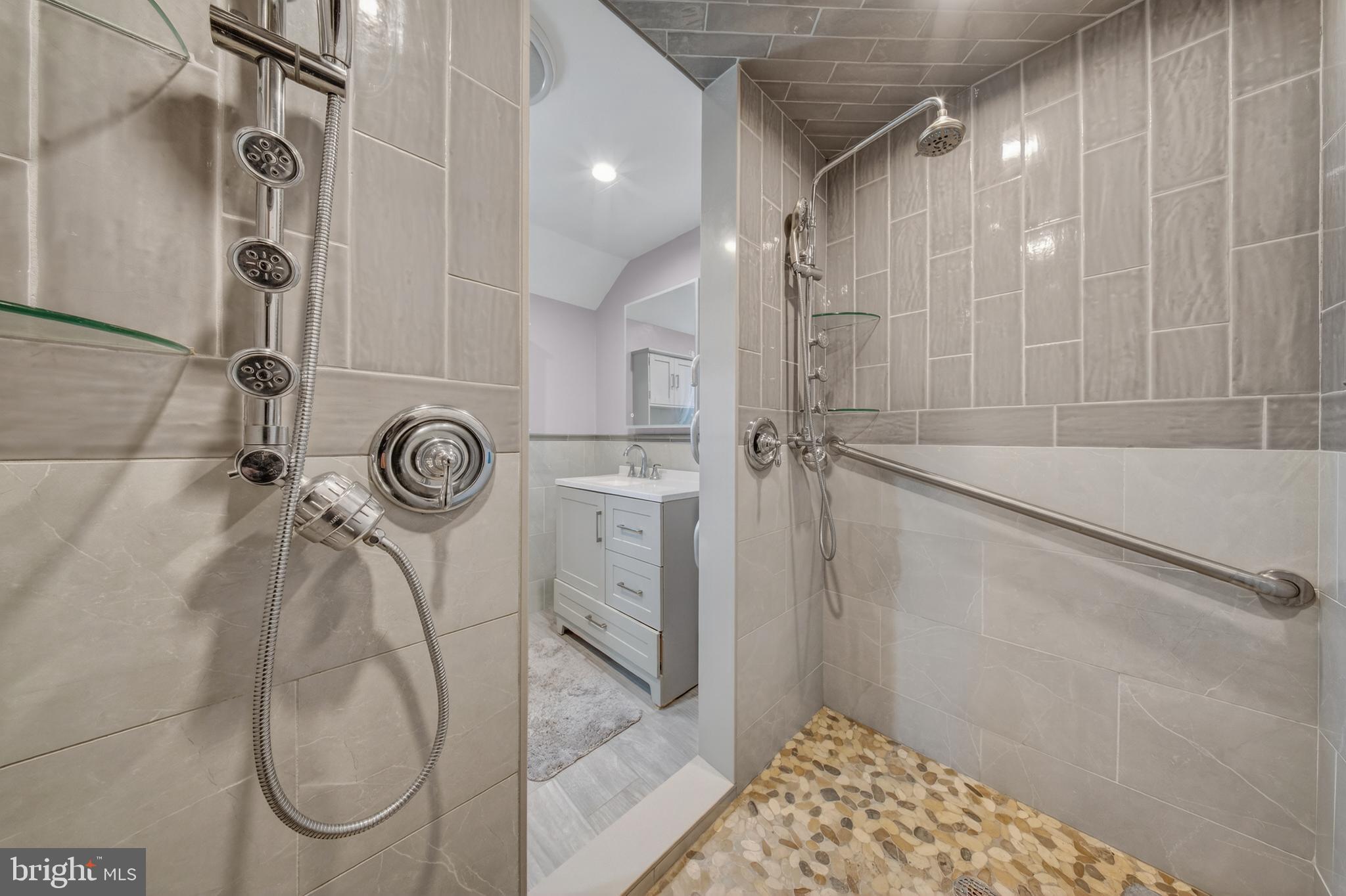 WILM MANOR - Residential