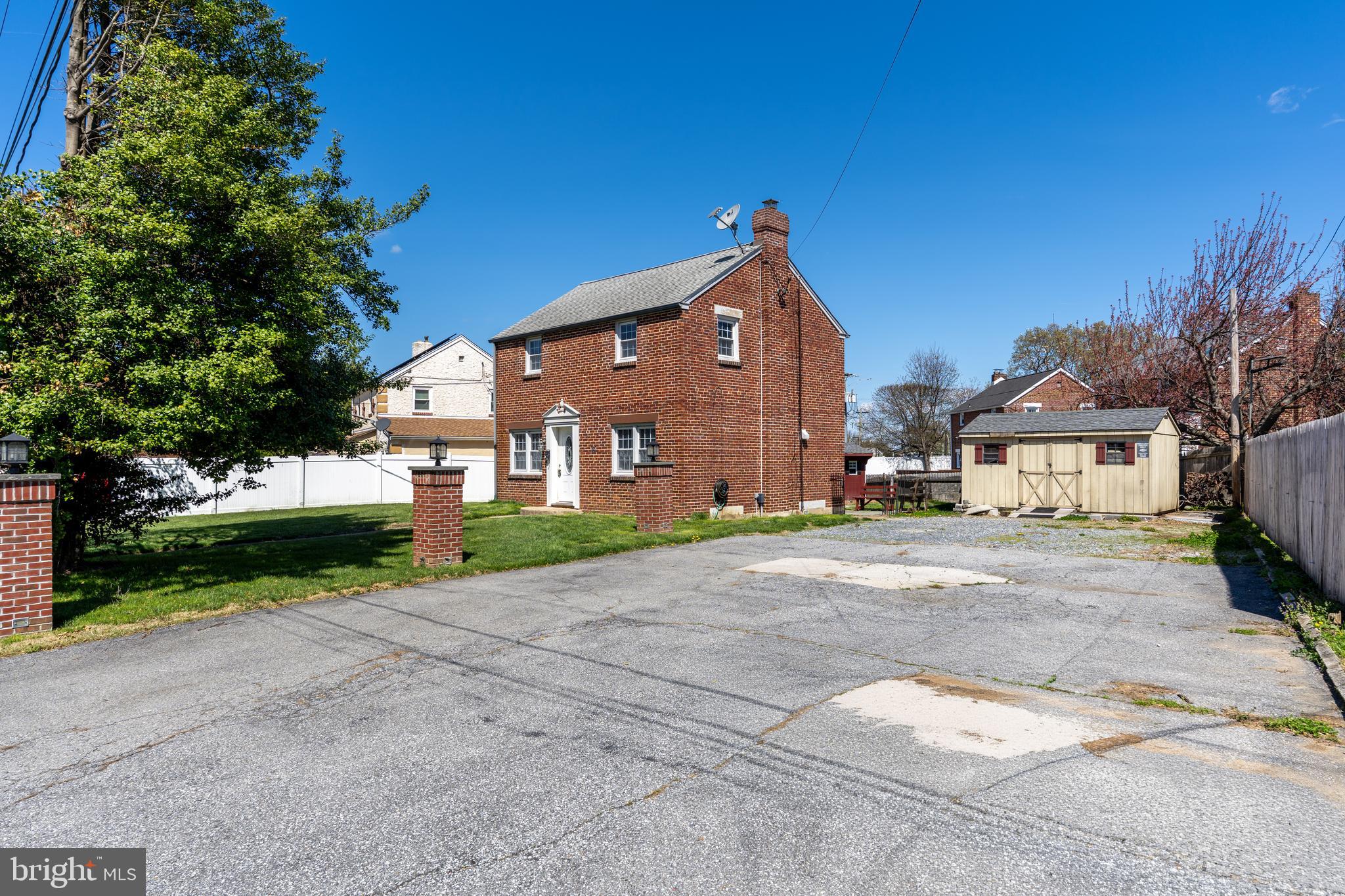 WILM MANOR - Residential