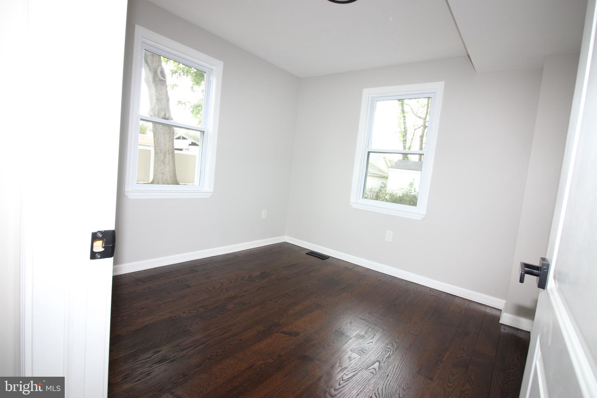 GLEN BURNIE - Residential