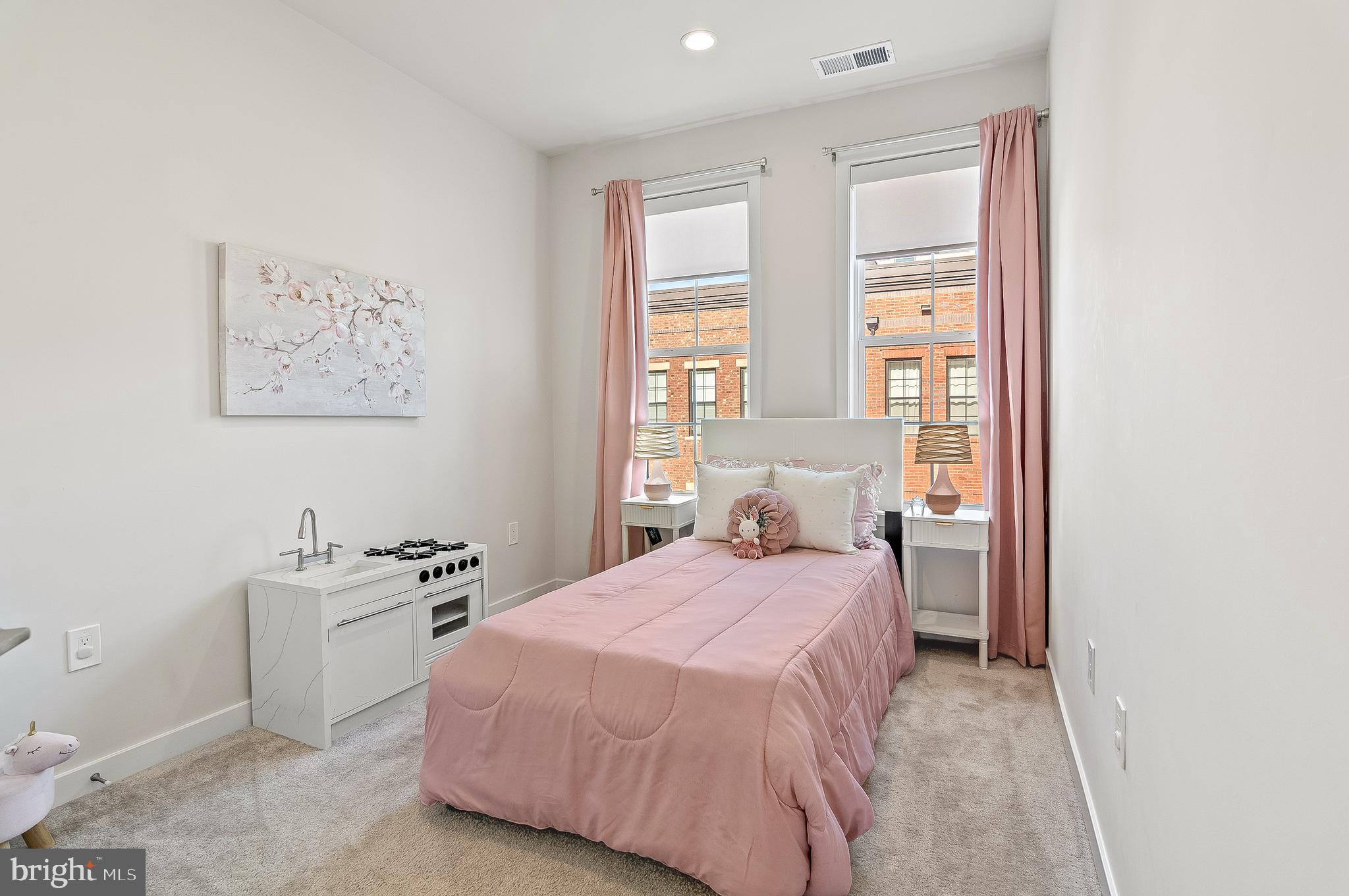 UNION PARK AT MCLEAN - Residential