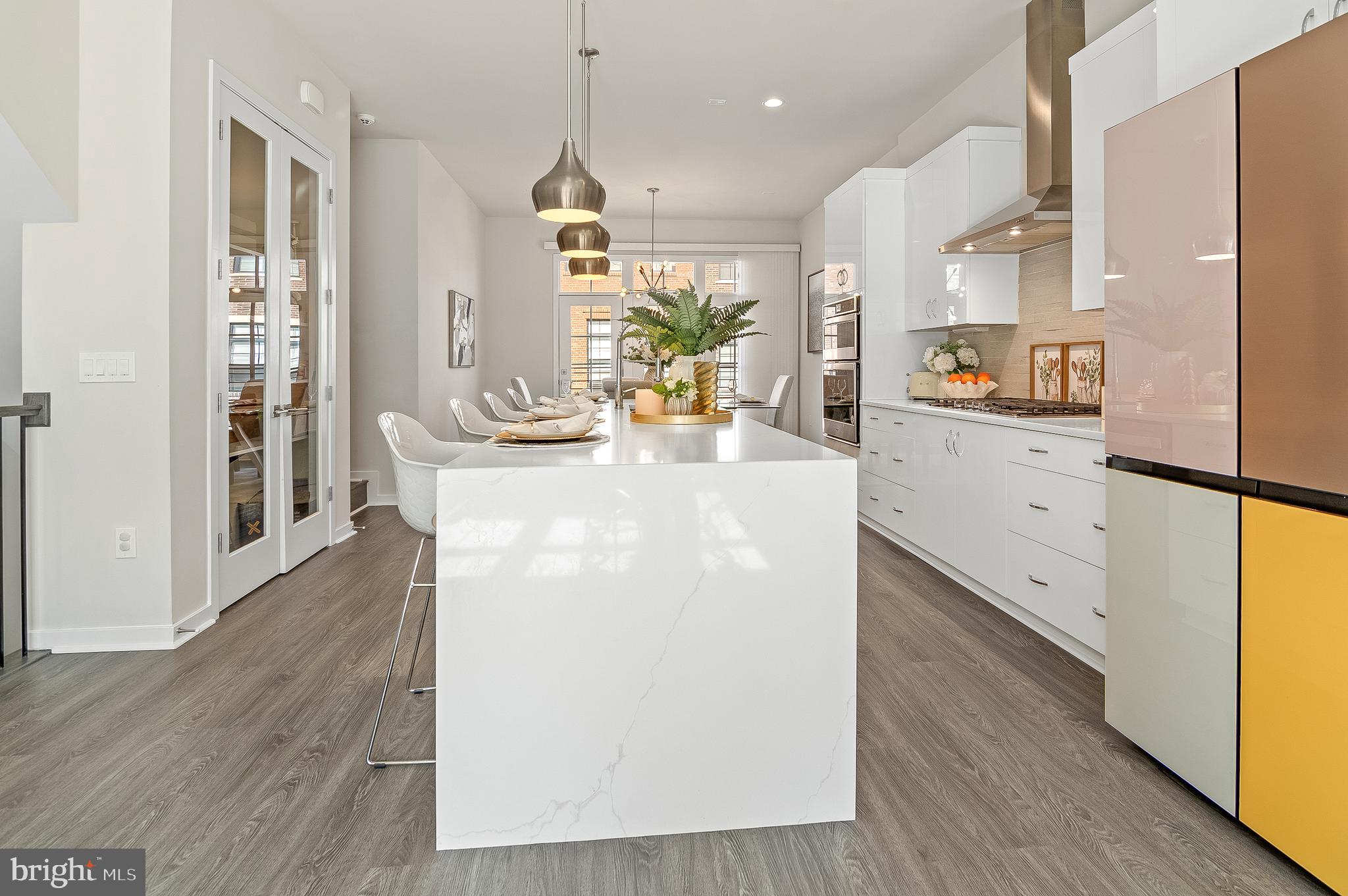 UNION PARK AT MCLEAN - Residential