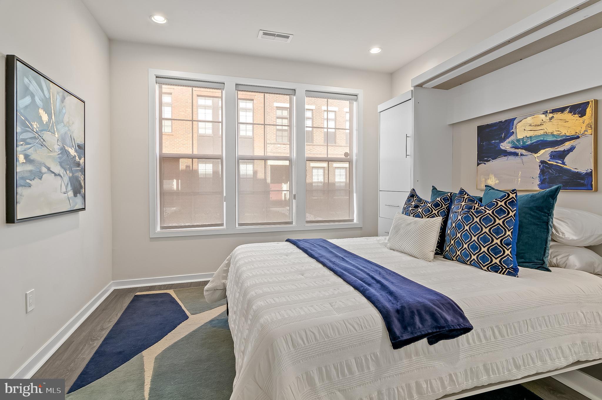 UNION PARK AT MCLEAN - Residential