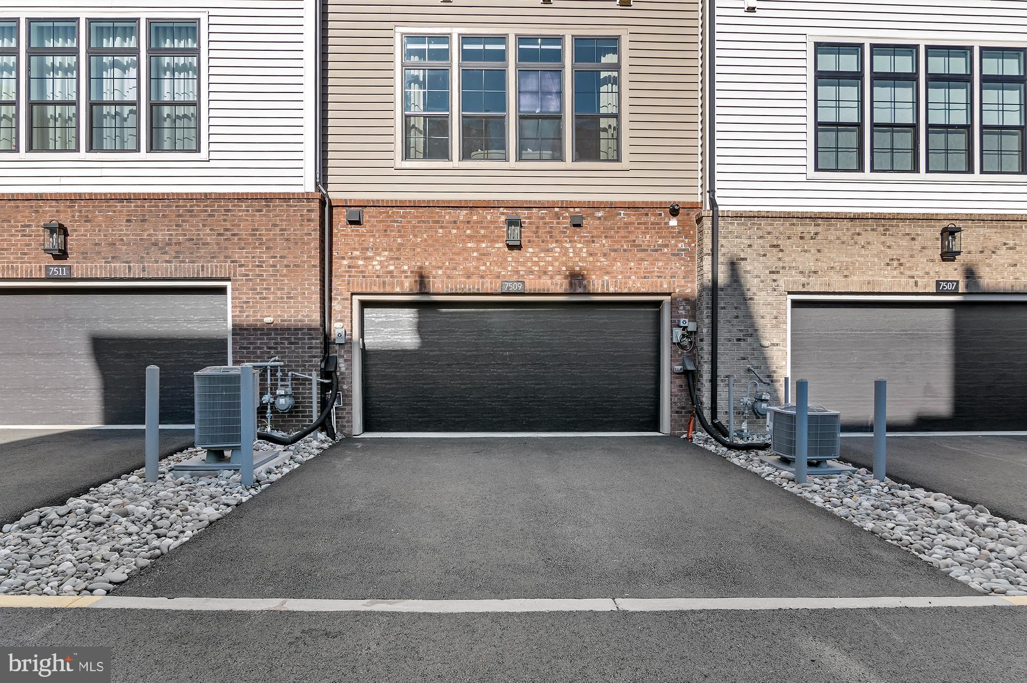 UNION PARK AT MCLEAN - Residential