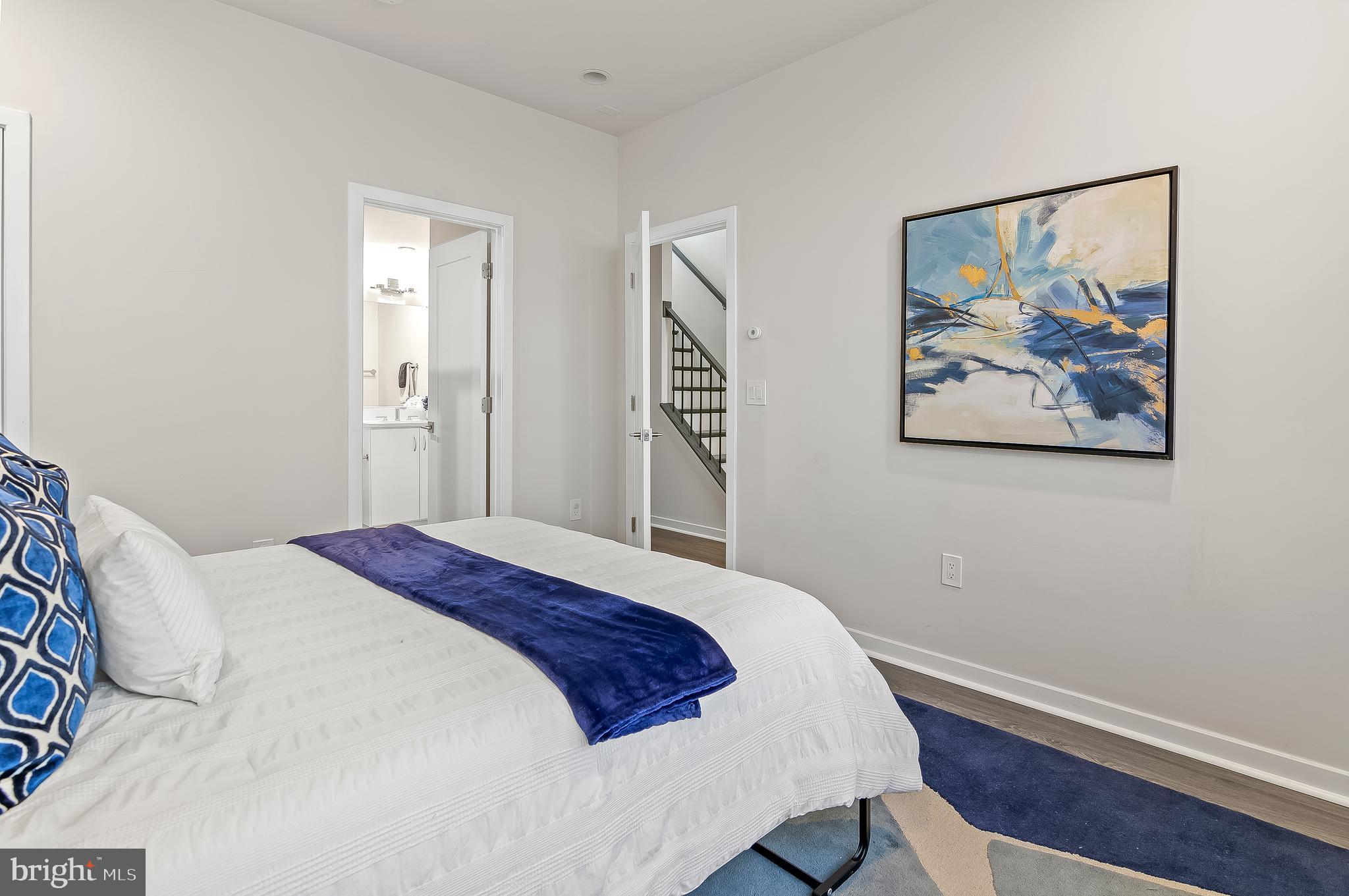 UNION PARK AT MCLEAN - Residential