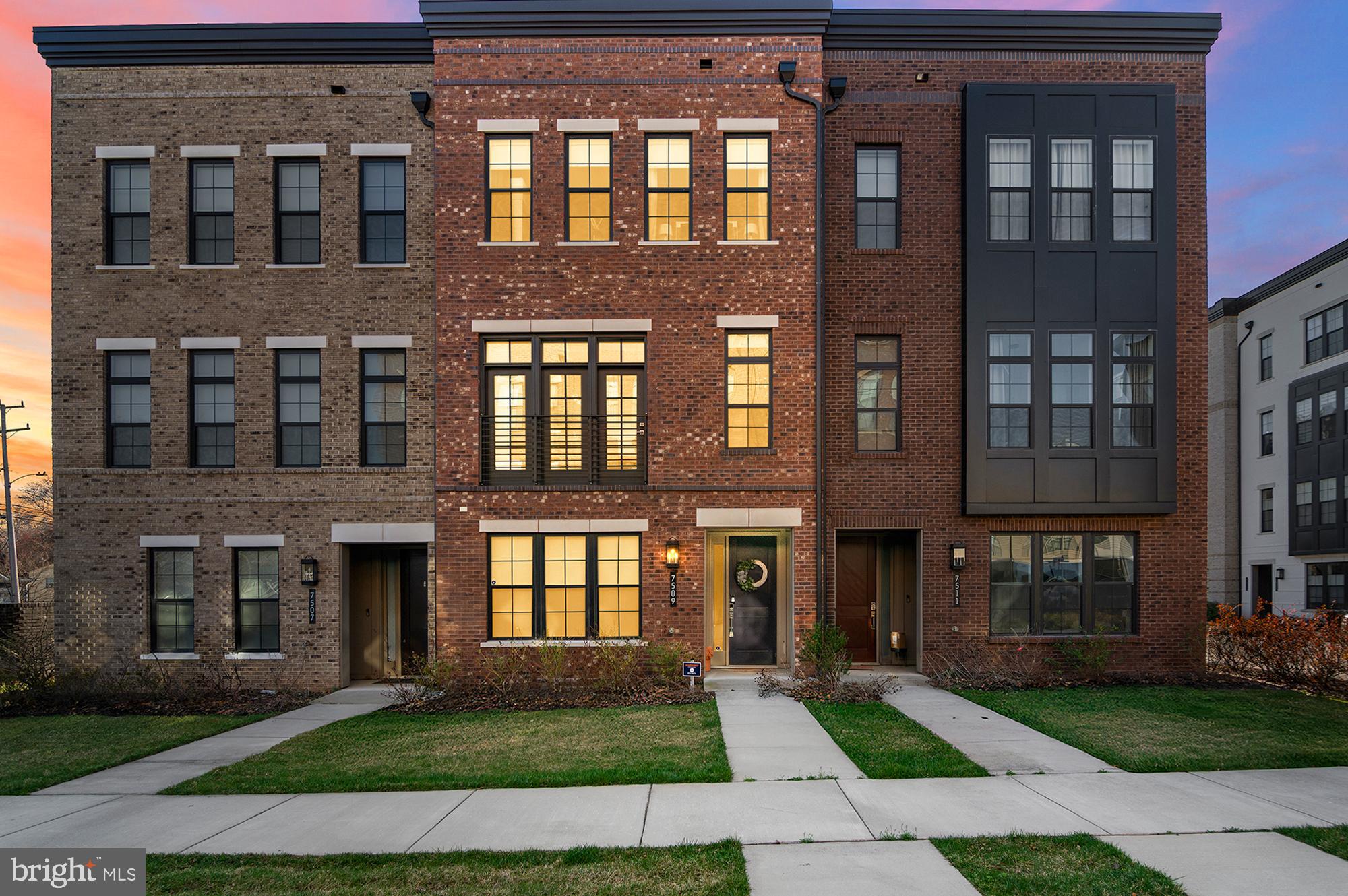 7509 SAWYER FARM WAY 2002