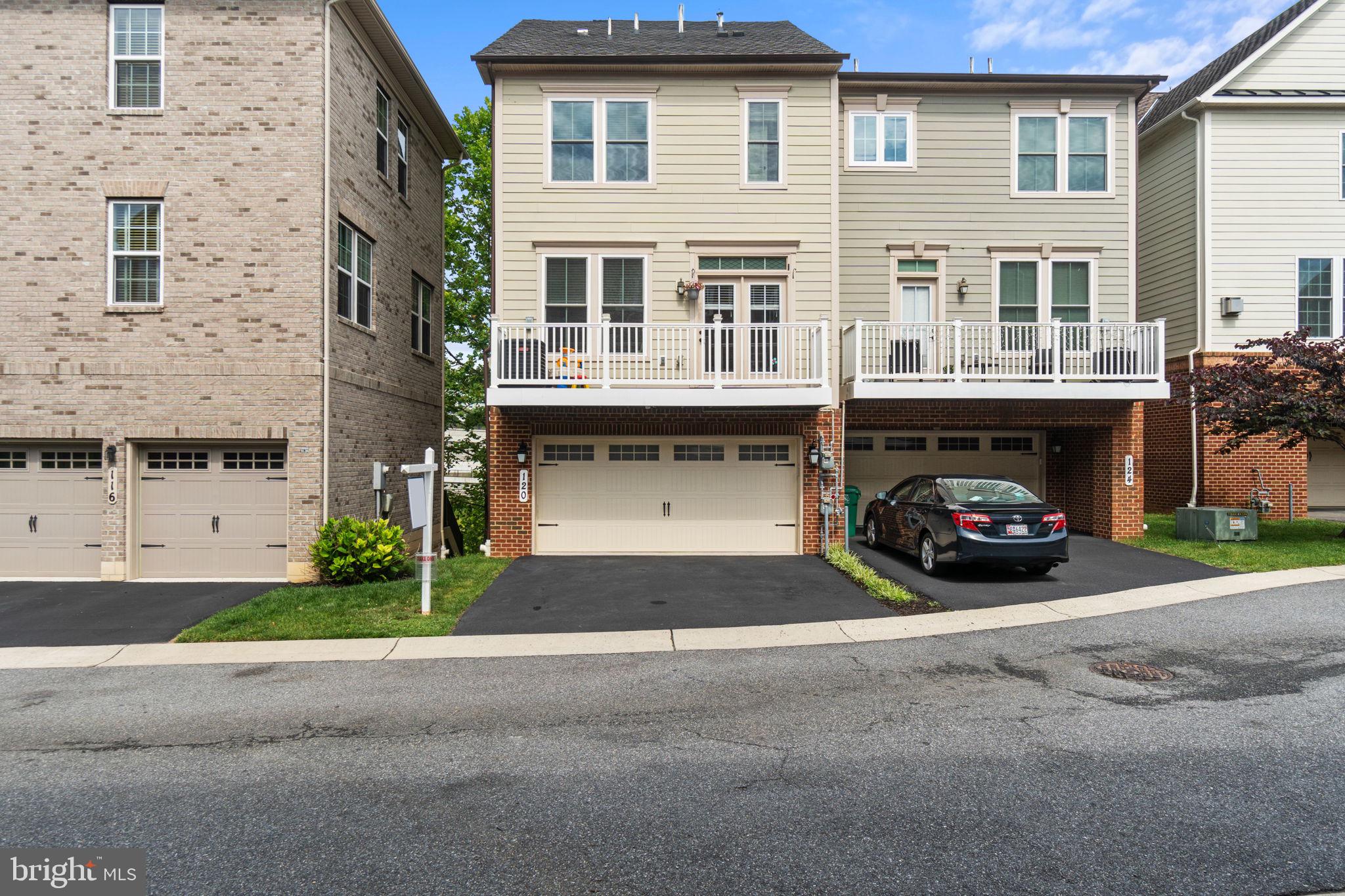 WATKINS MILL TOWN CENTER - Residential