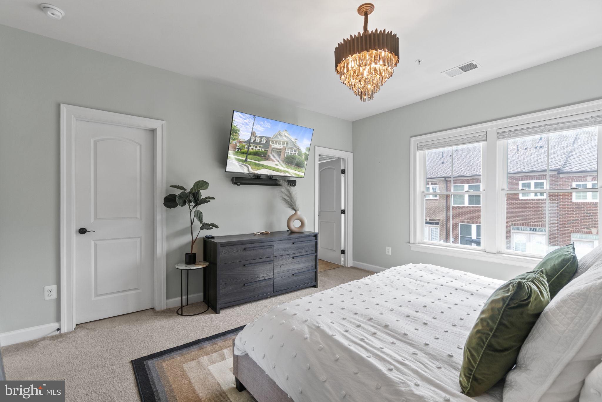 WATKINS MILL TOWN CENTER - Residential