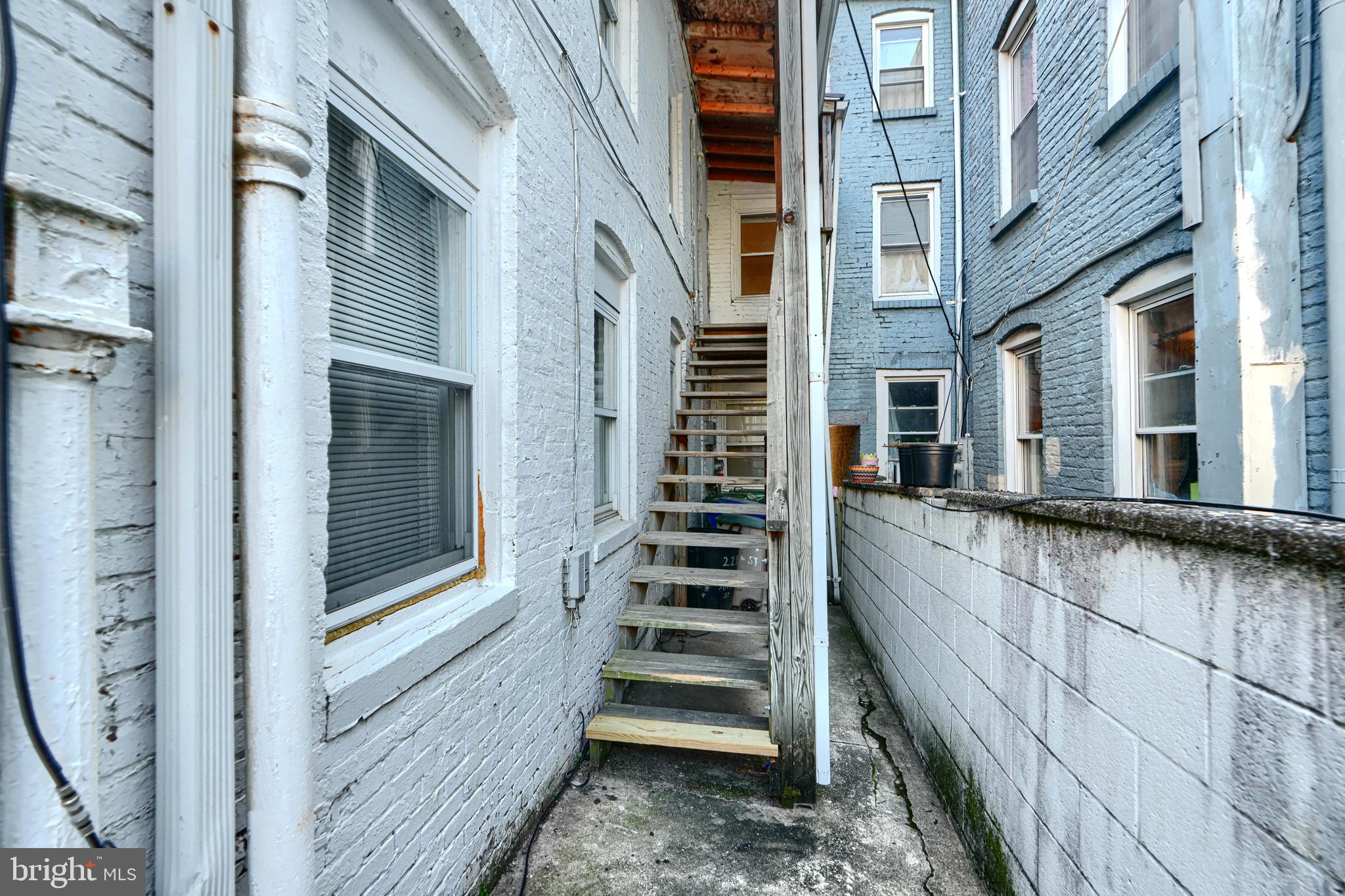 FELLS POINT HISTORIC DISTRICT - Residential Lease