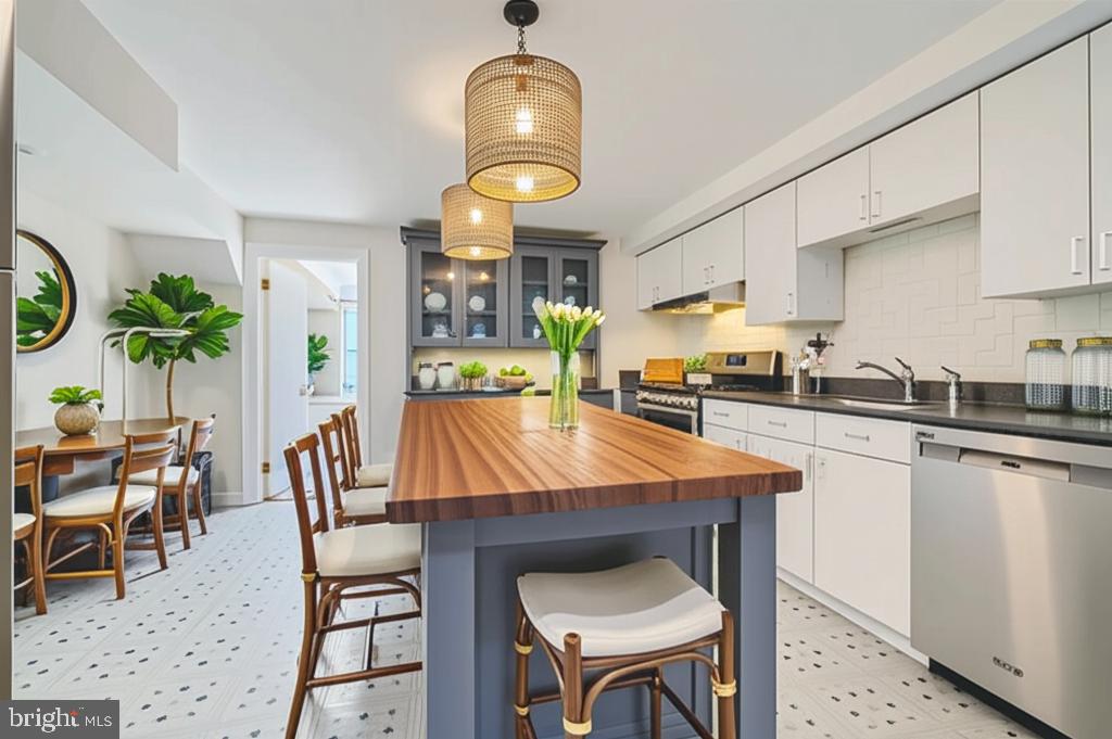 FELLS POINT HISTORIC DISTRICT - Residential Lease