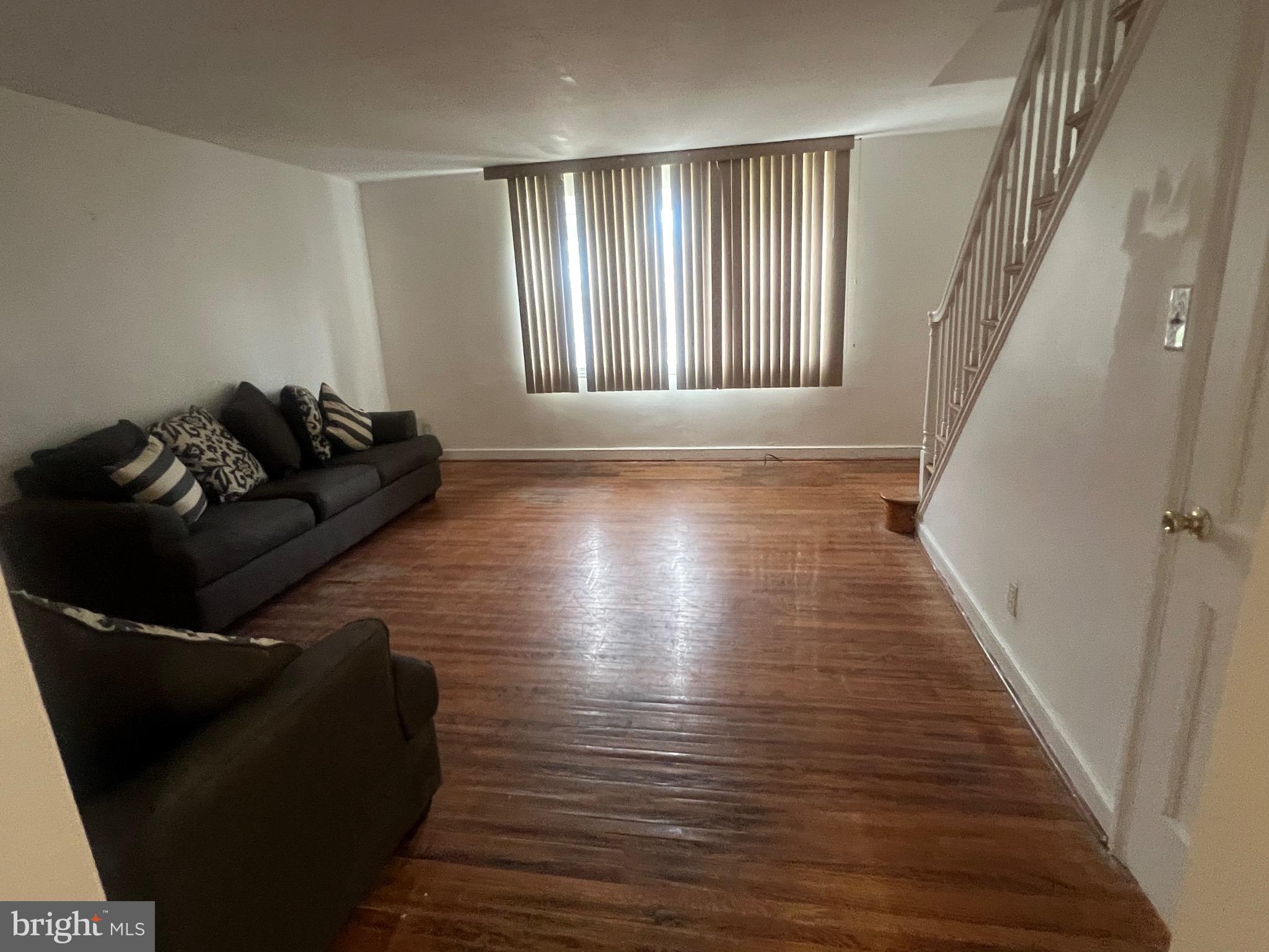 WEST OAK LANE - Residential