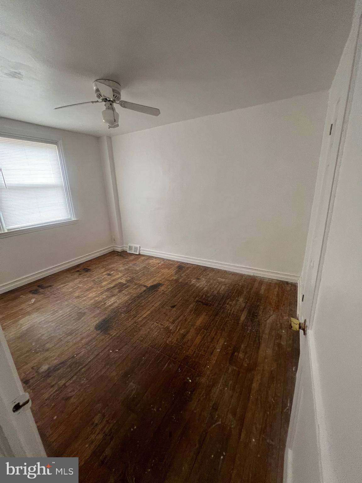 WEST OAK LANE - Residential