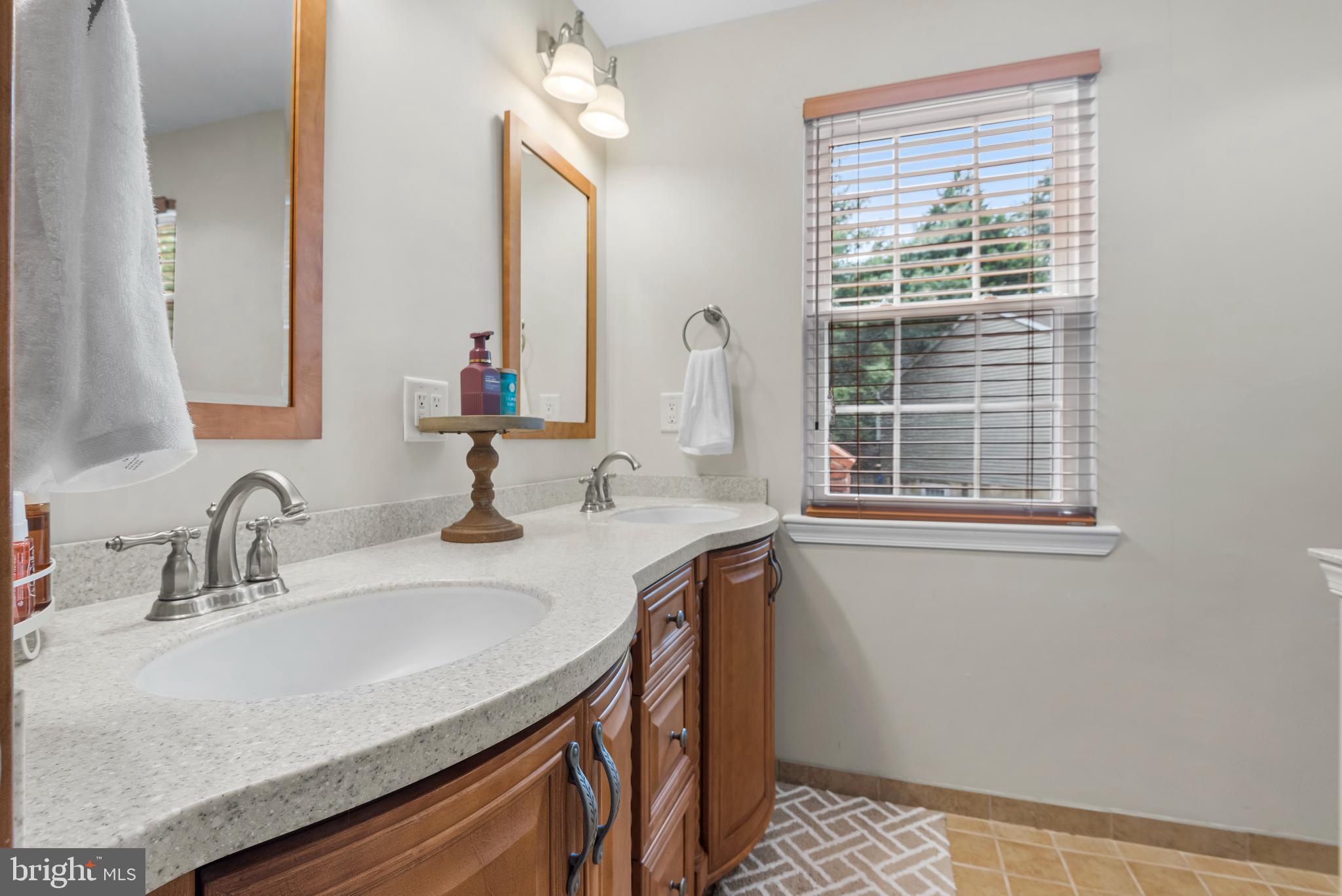 SEVERNA PARK - Residential Lease