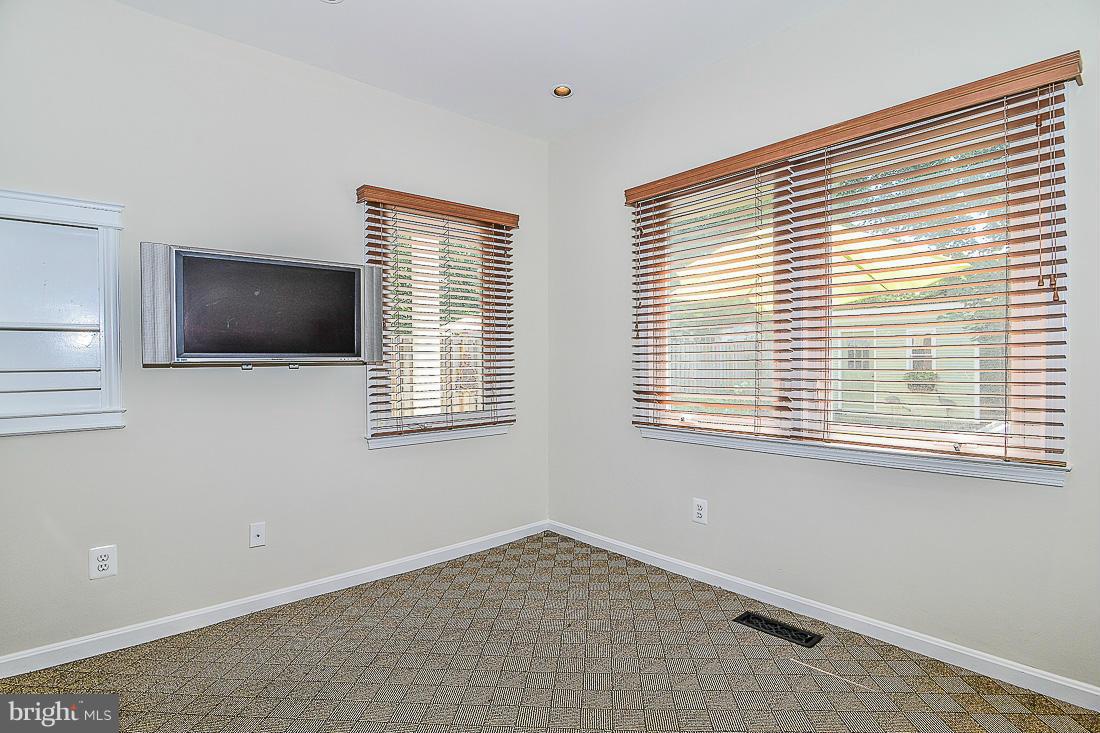 DEL RAY - Residential