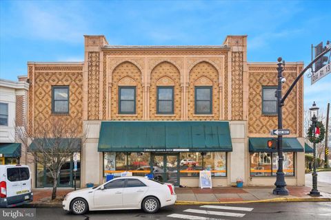 Photo of 422 Mill Street #310, BRISTOL, PA 19007 (MLS # PABU2111584)