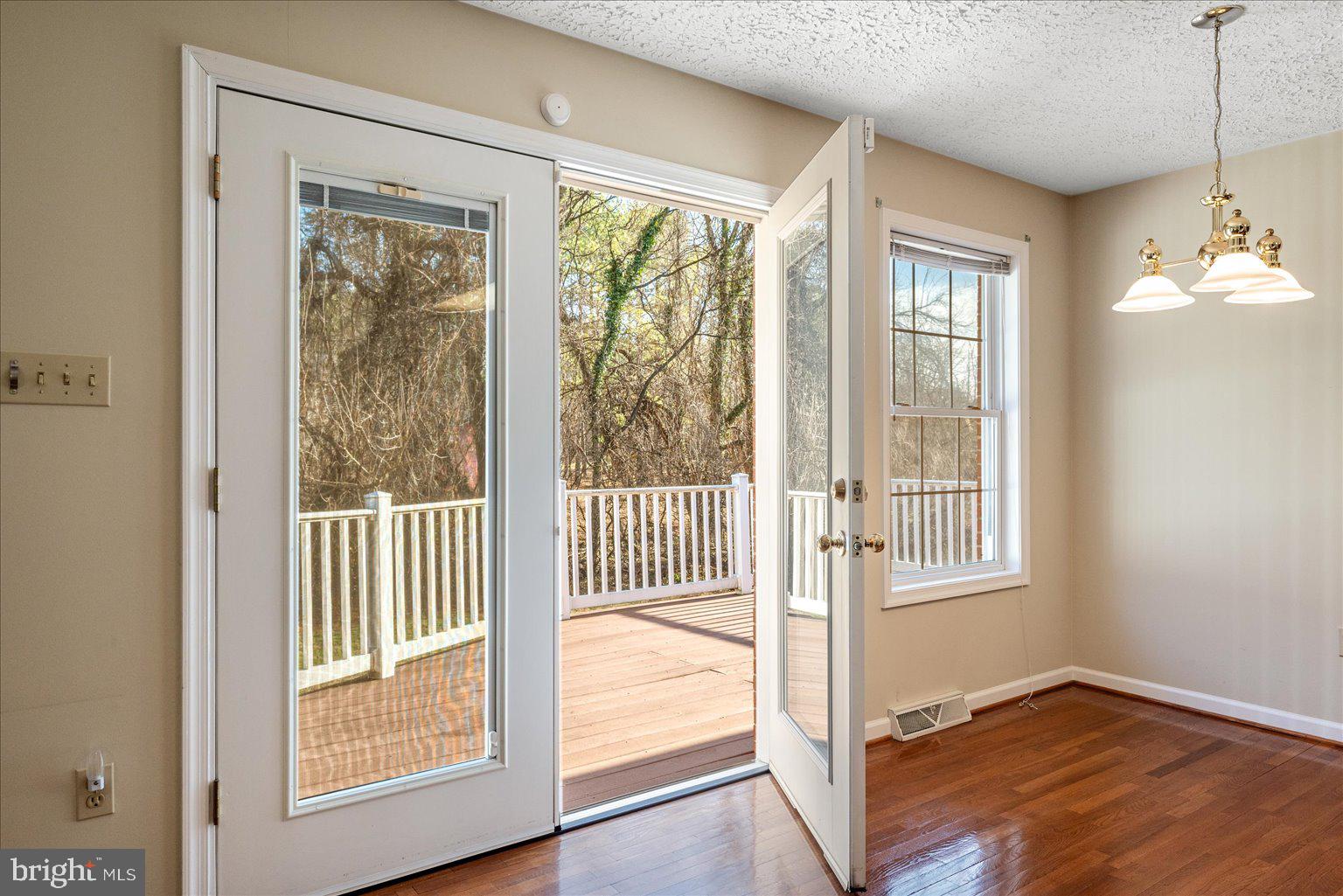 WESTSIDE STATION - Residential