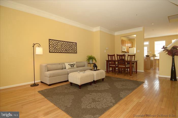 LAKELANDS - Residential Lease