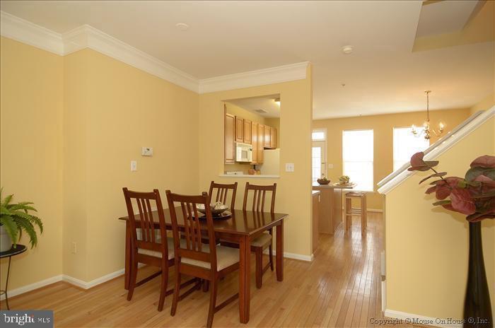 LAKELANDS - Residential Lease