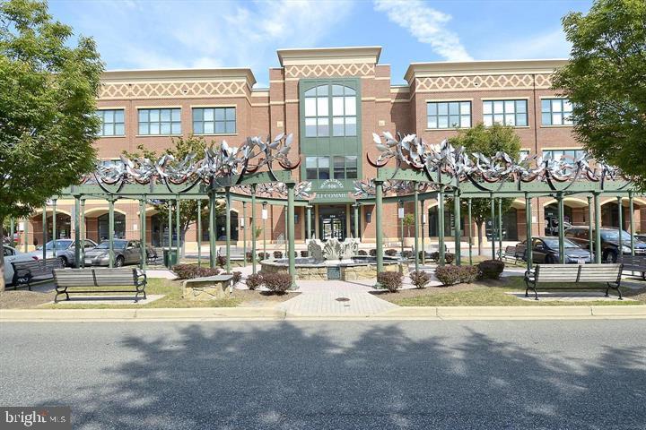 LAKELANDS - Residential Lease