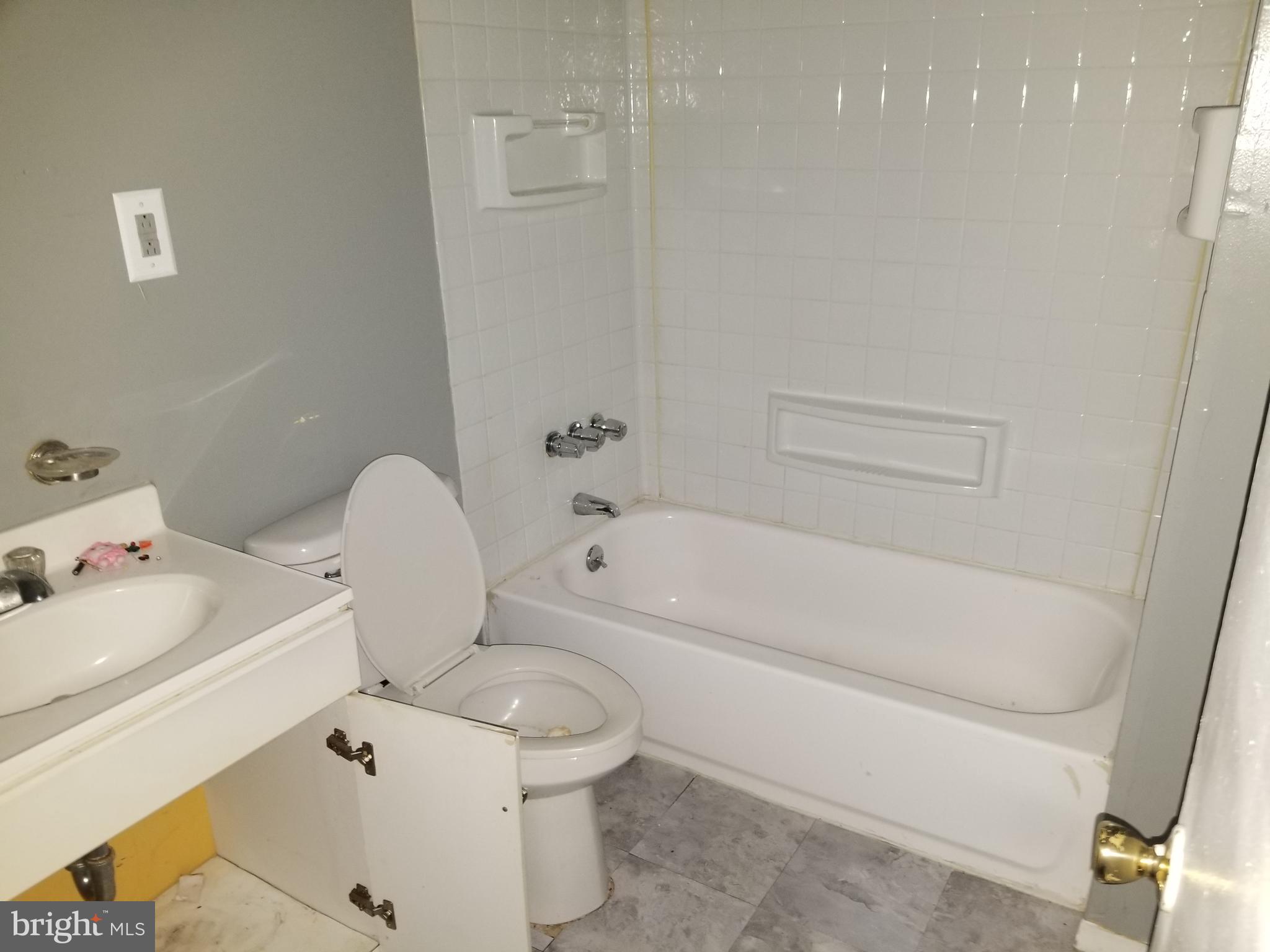 FRANKLIN SQUARE HISTORIC DISTRICT - Residential