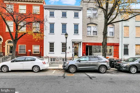 241 S 5th Street Unit 2, Reading, PA MLS: PABK2051568