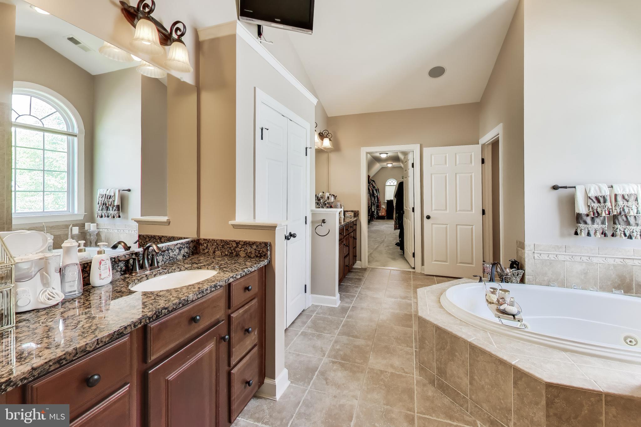 OAK CREEK CLUB GOLF COURSE - Residential