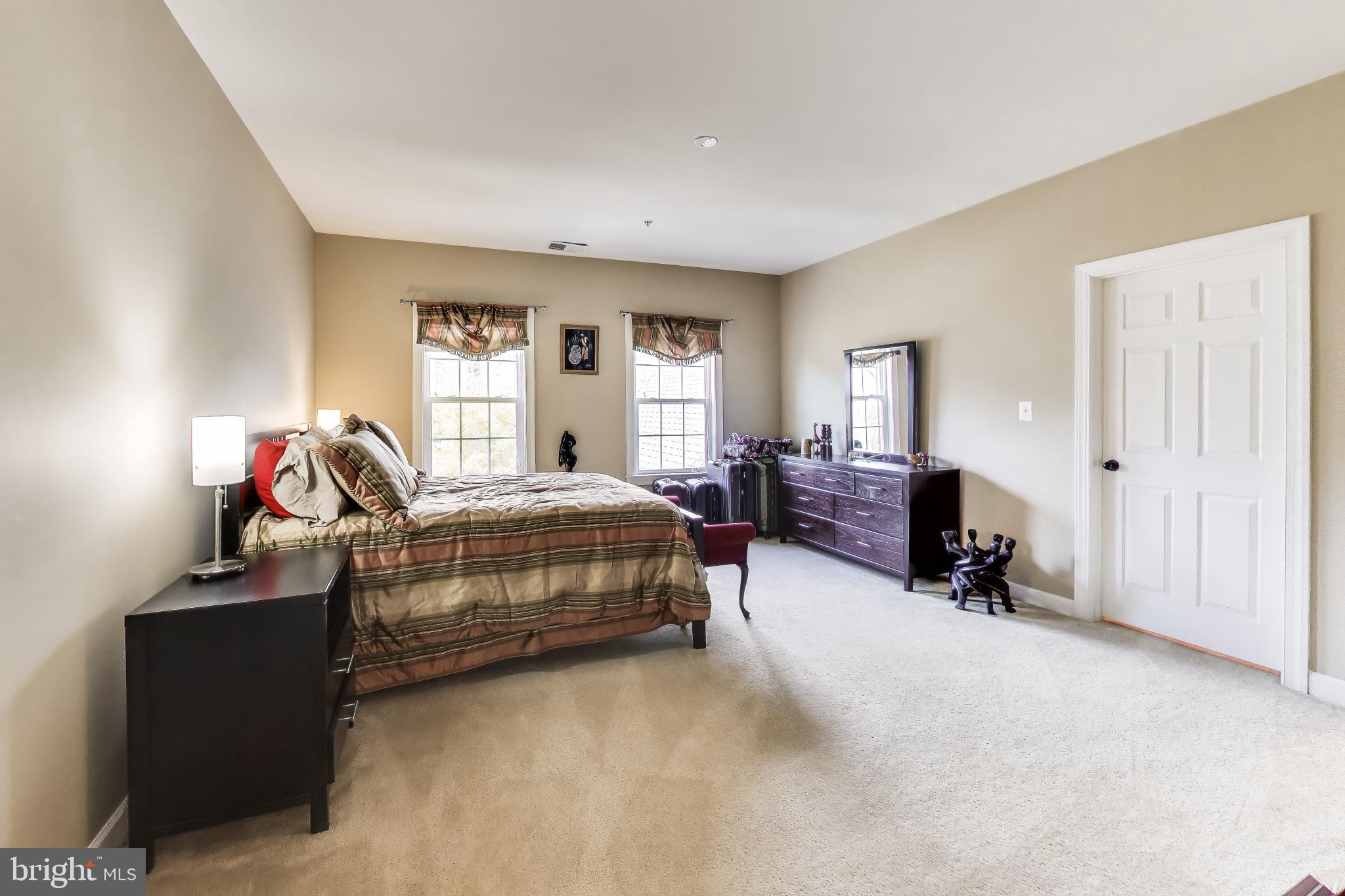 OAK CREEK CLUB GOLF COURSE - Residential