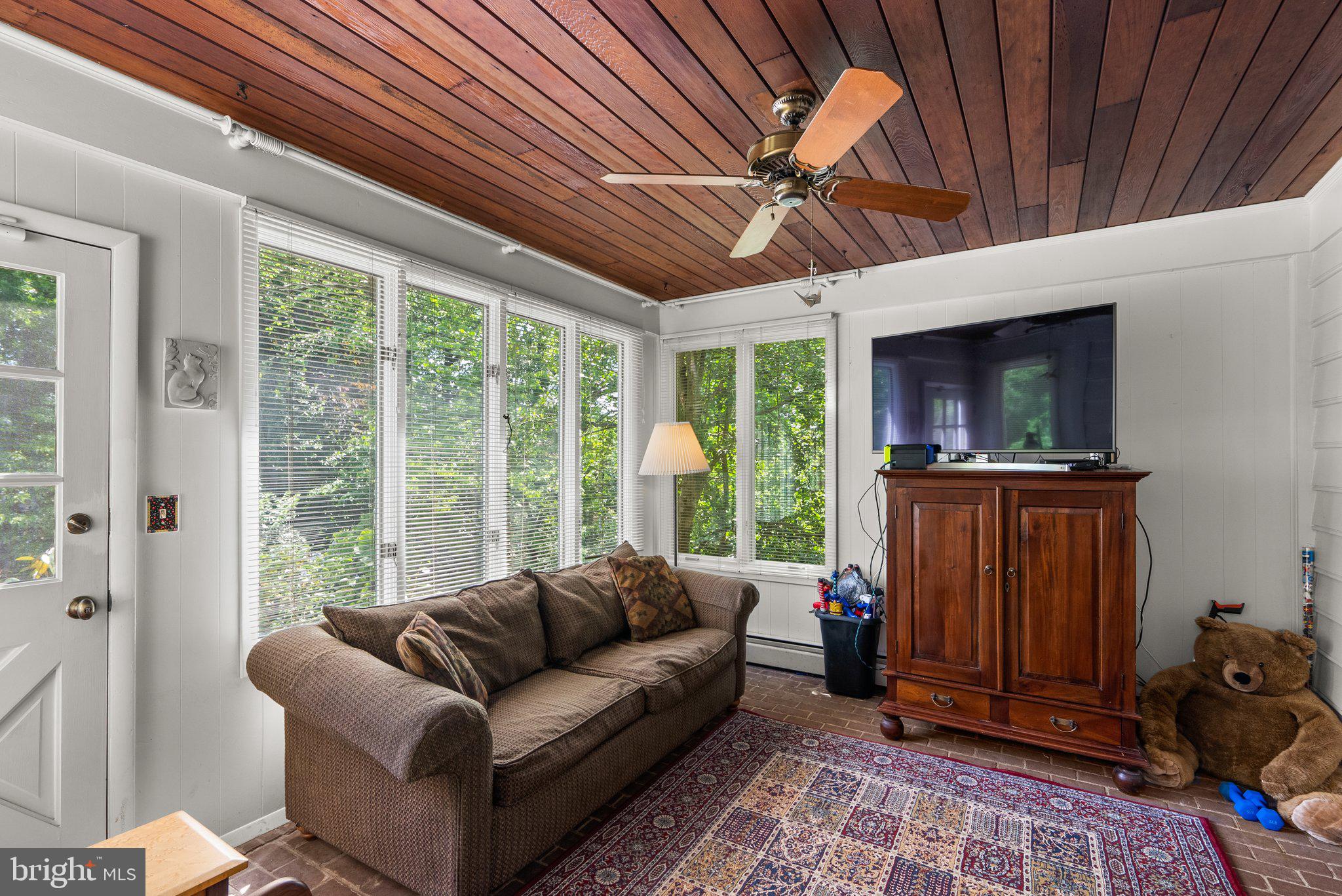 COLLEGE HEIGHTS ESTATES - Residential