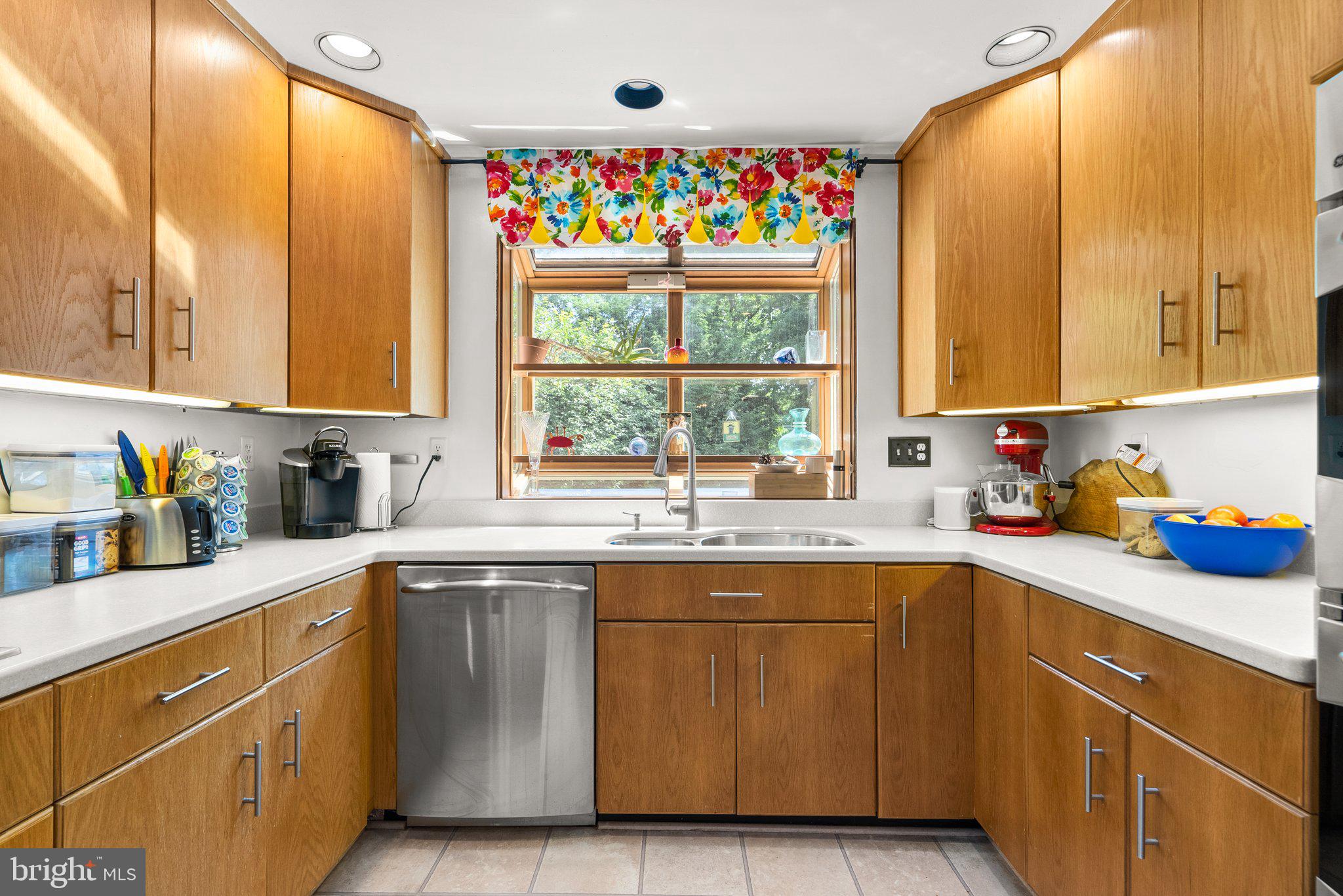 COLLEGE HEIGHTS ESTATES - Residential