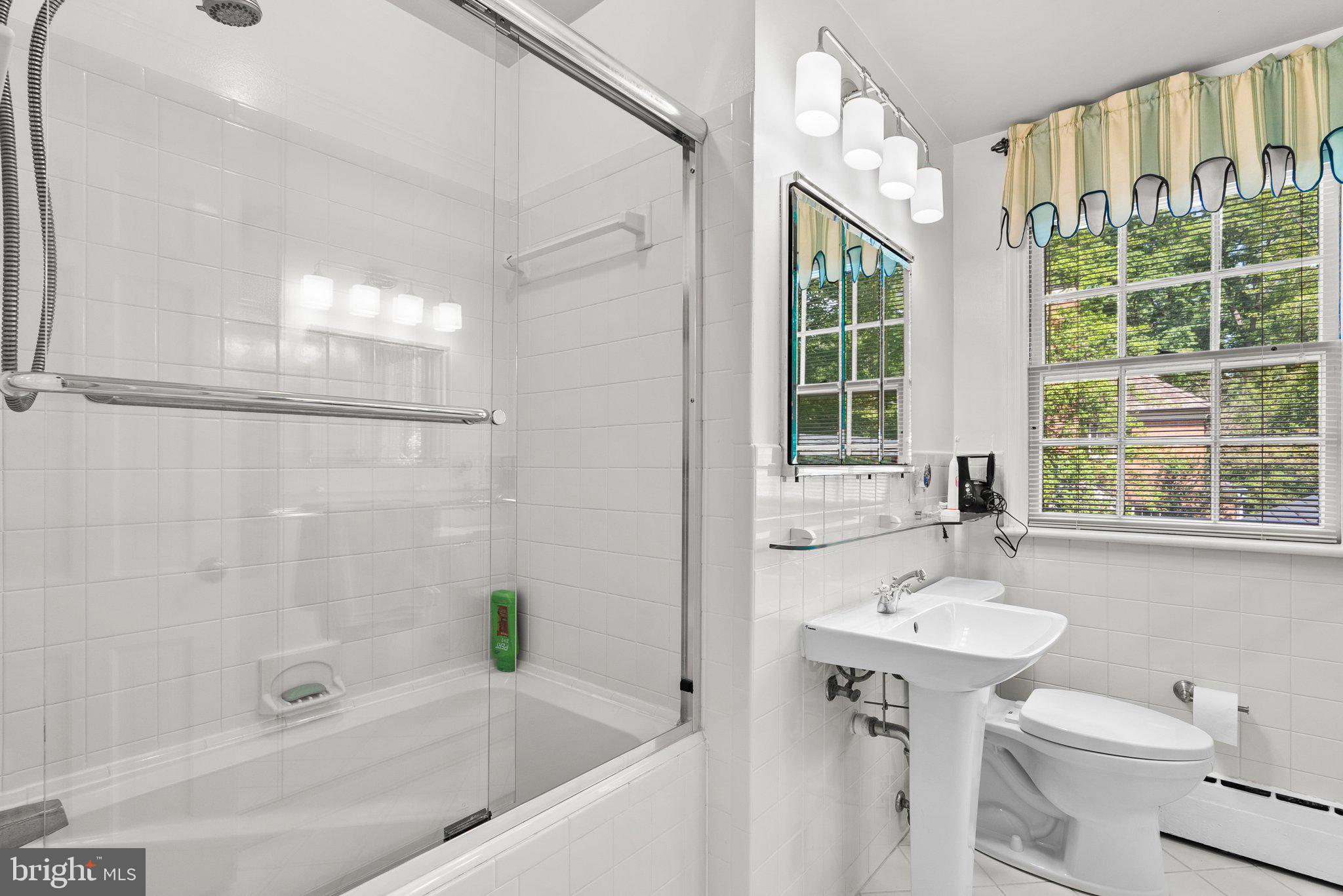 COLLEGE HEIGHTS ESTATES - Residential