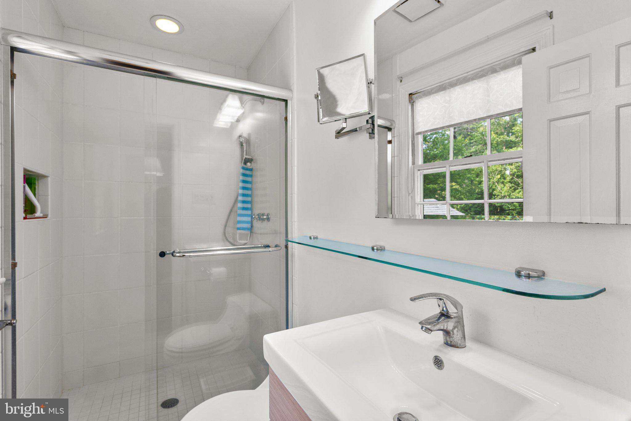 COLLEGE HEIGHTS ESTATES - Residential