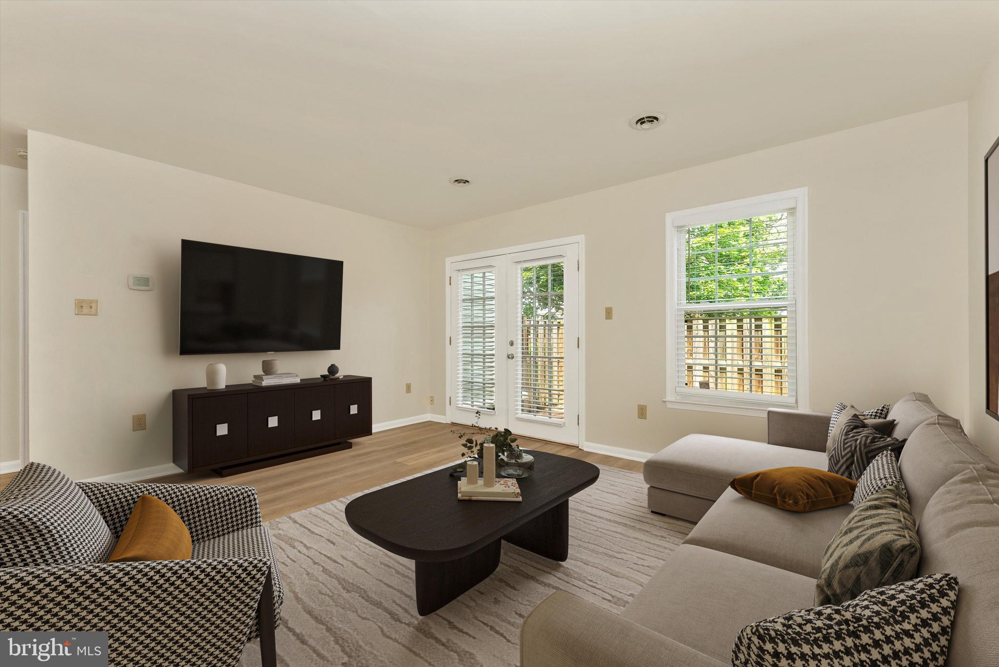 CRESTWOOD VILLAGE - Residential