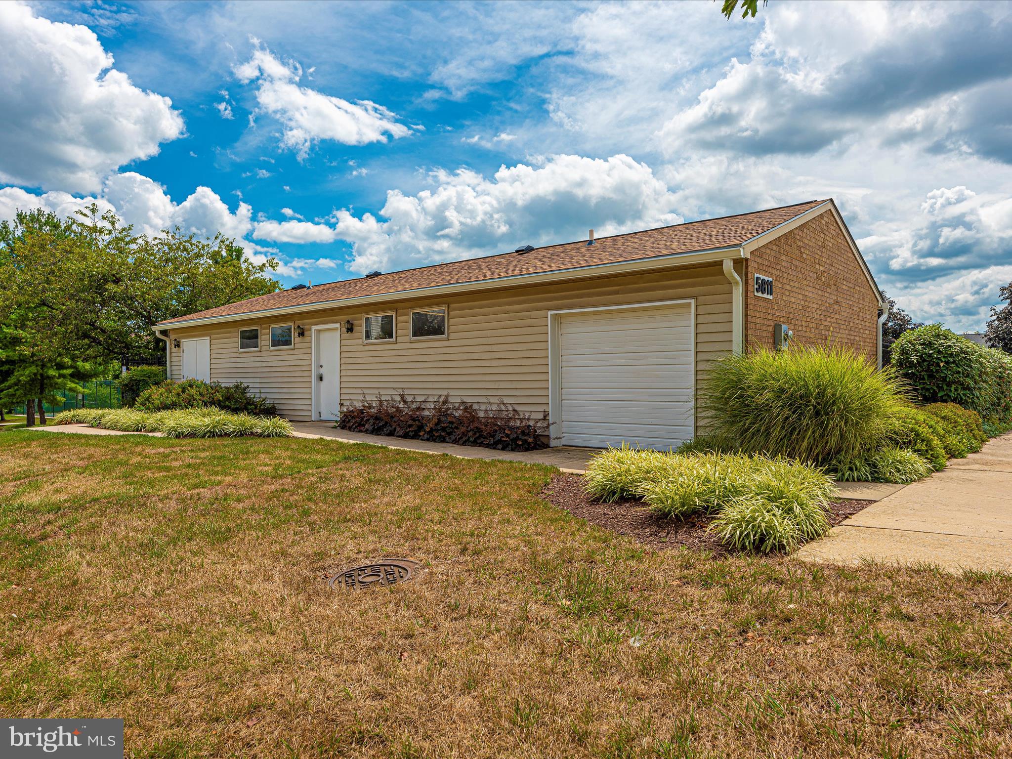 CRESTWOOD VILLAGE - Residential