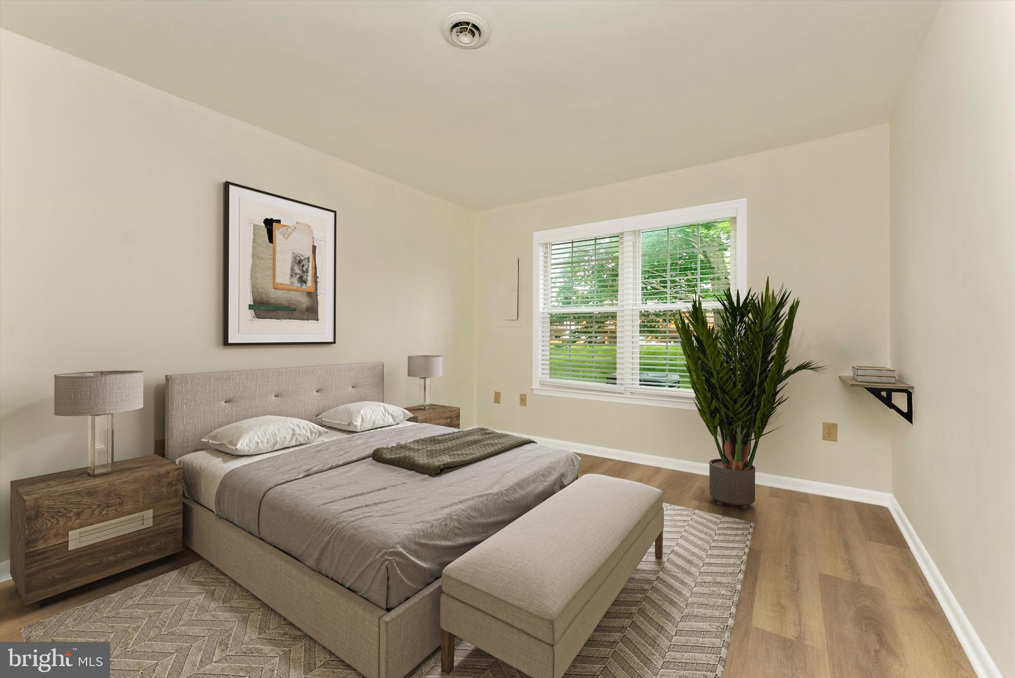 CRESTWOOD VILLAGE - Residential