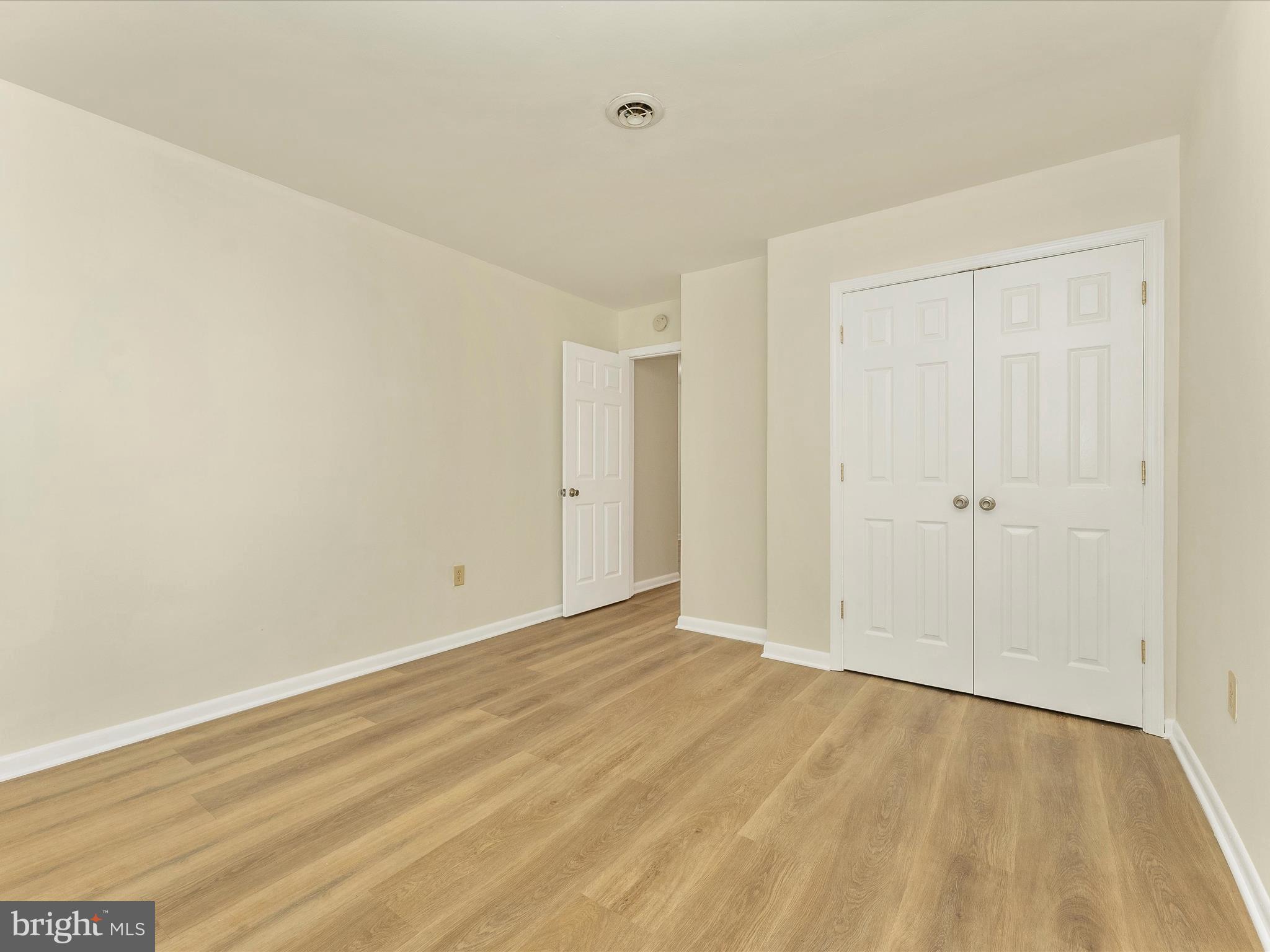 CRESTWOOD VILLAGE - Residential