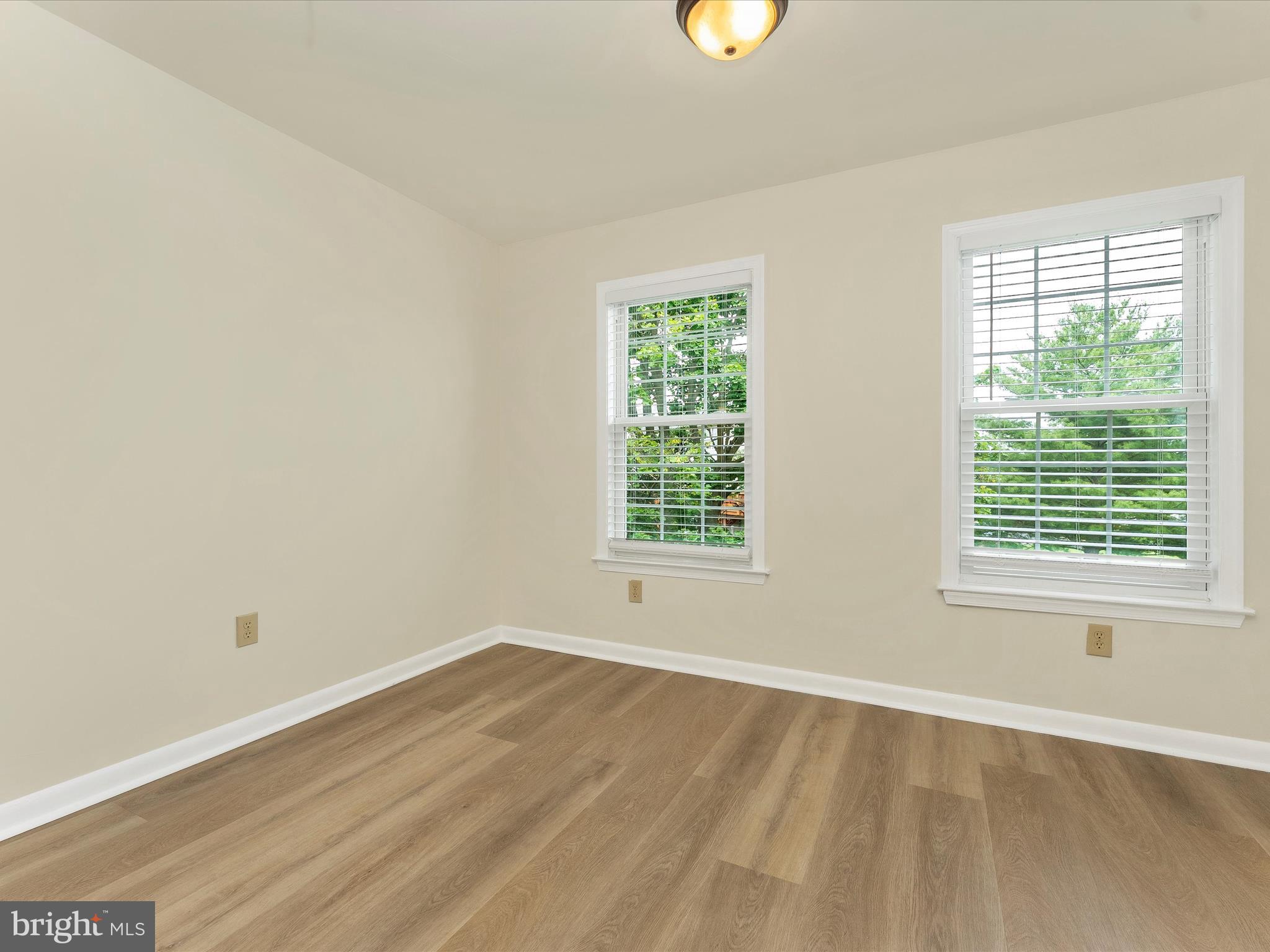 CRESTWOOD VILLAGE - Residential