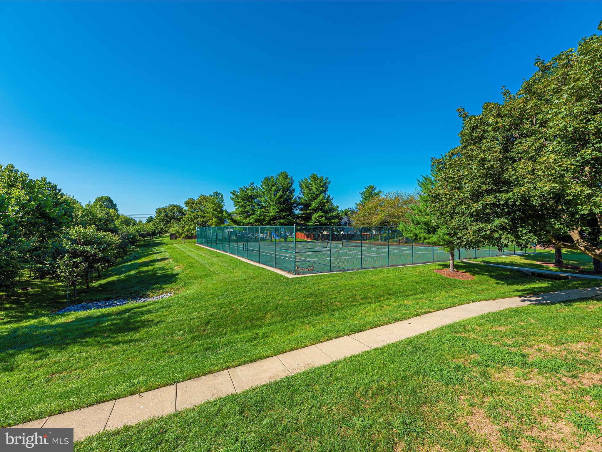 CRESTWOOD VILLAGE - Residential