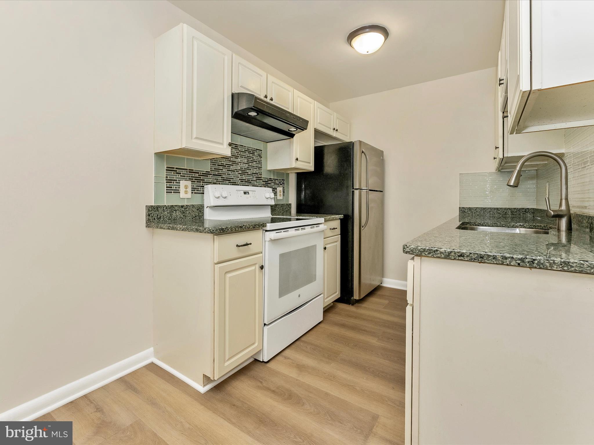 CRESTWOOD VILLAGE - Residential