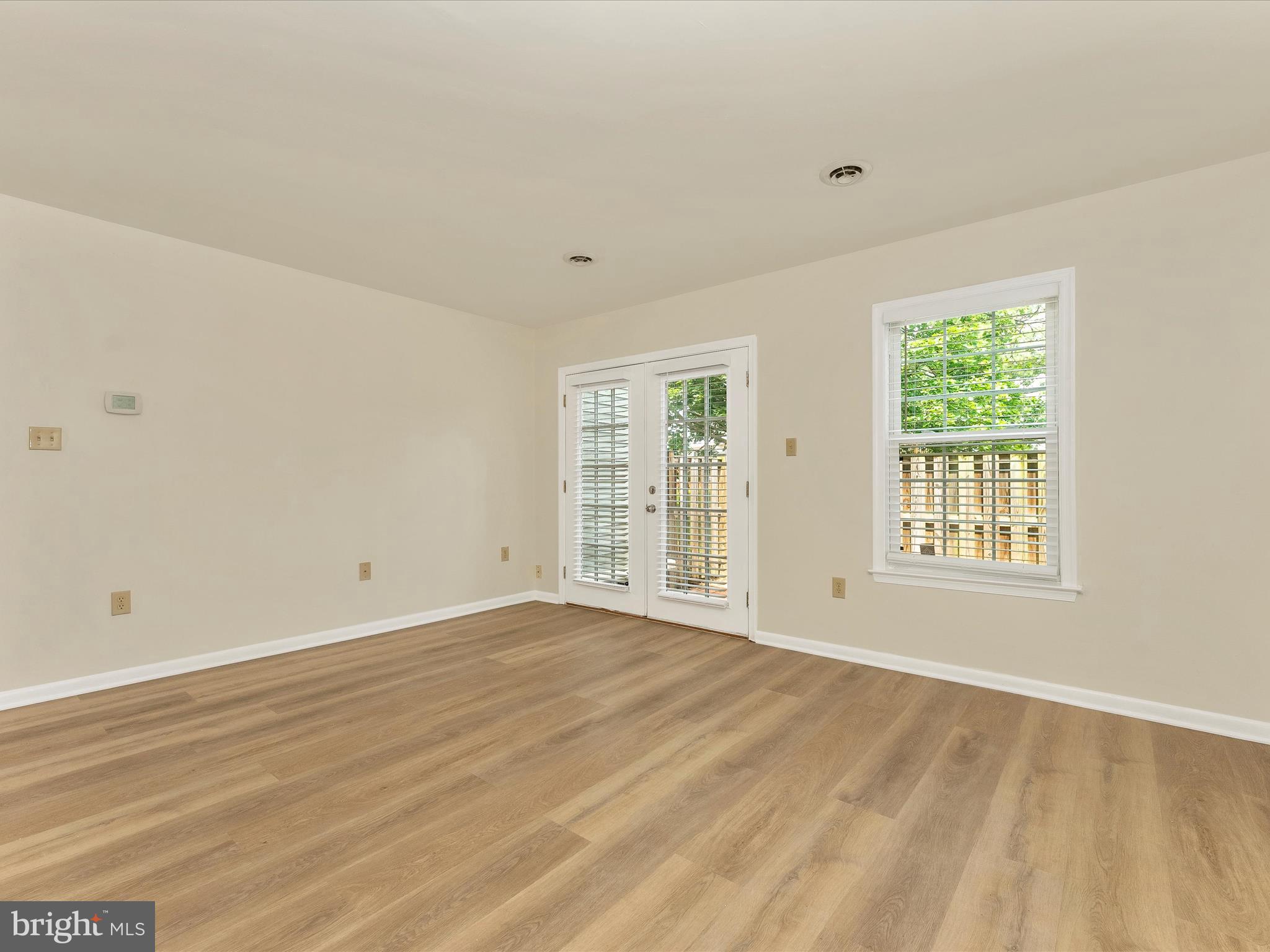 CRESTWOOD VILLAGE - Residential